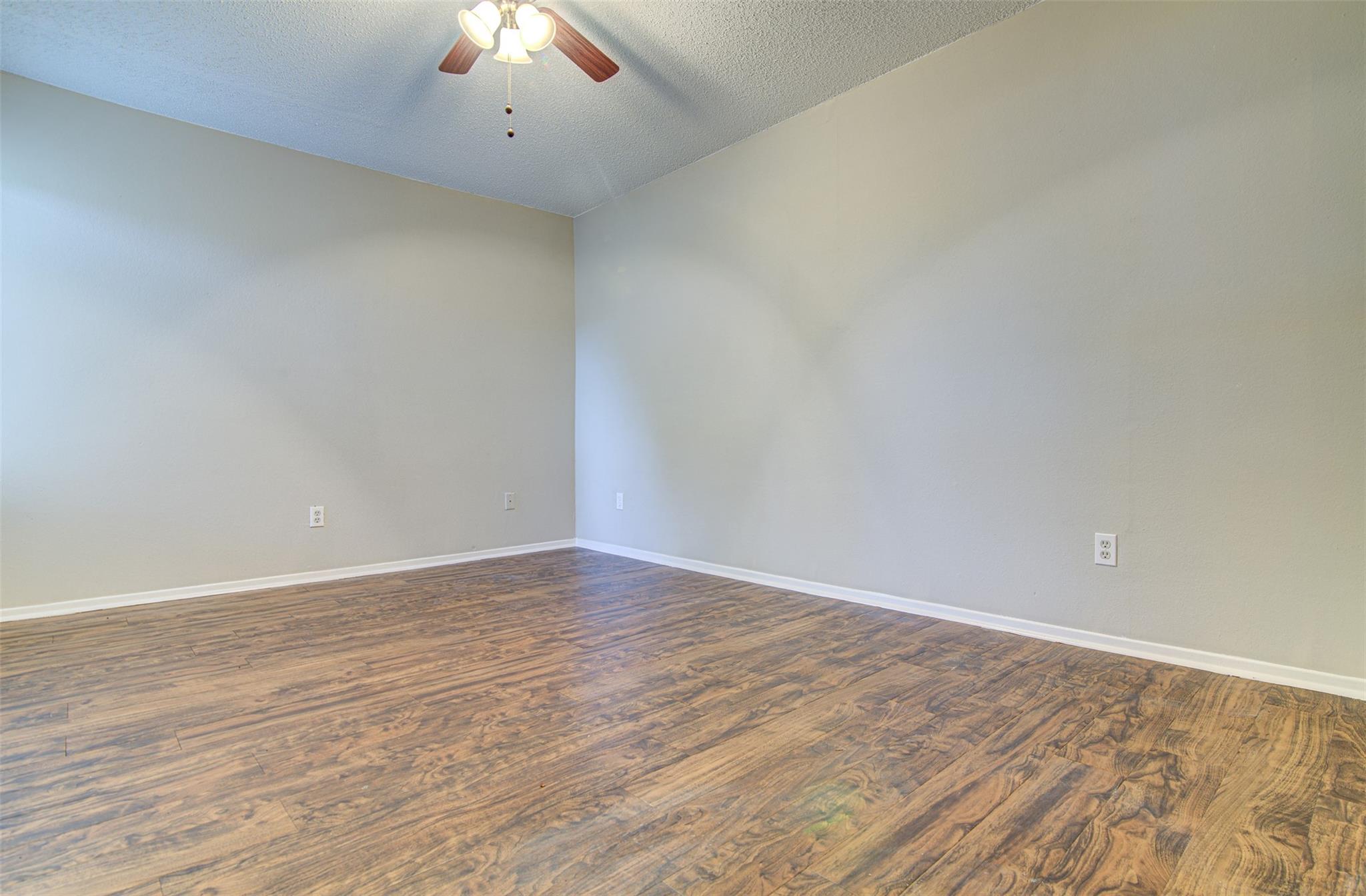8116 West Gate Blvd # B, Austin, TX 78745