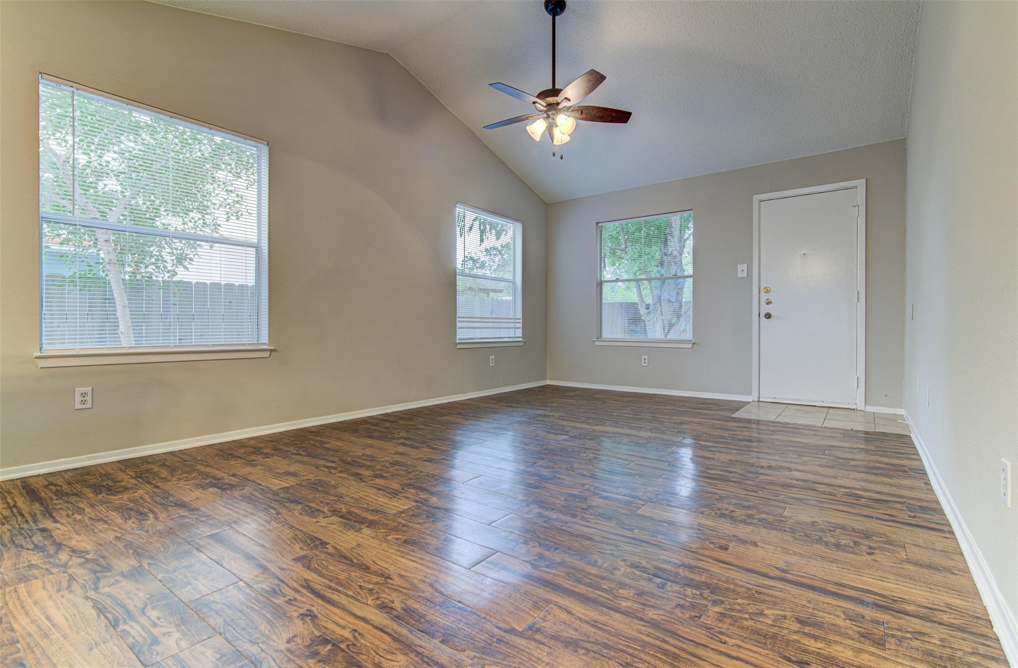 8116 West Gate Blvd # B, Austin, TX 78745