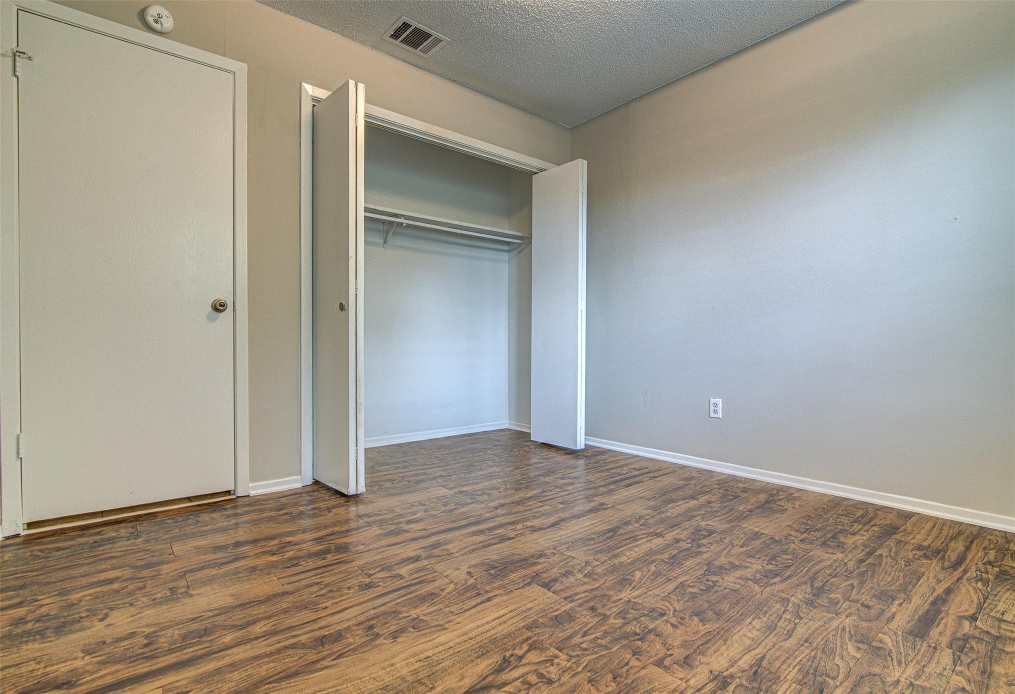 8116 West Gate Blvd # B, Austin, TX 78745