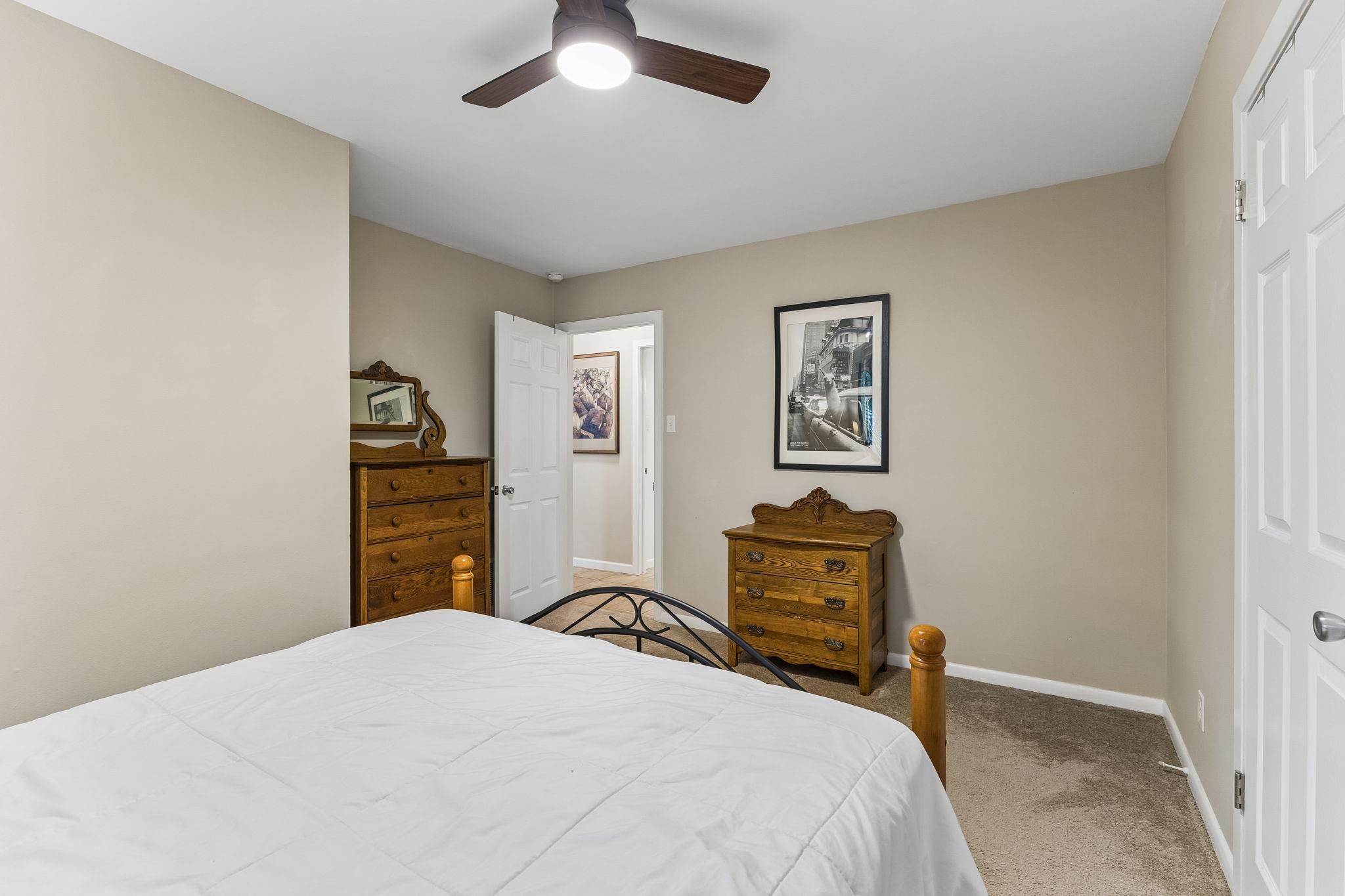 6902 Notre Dame Dr, Austin, TX 78723