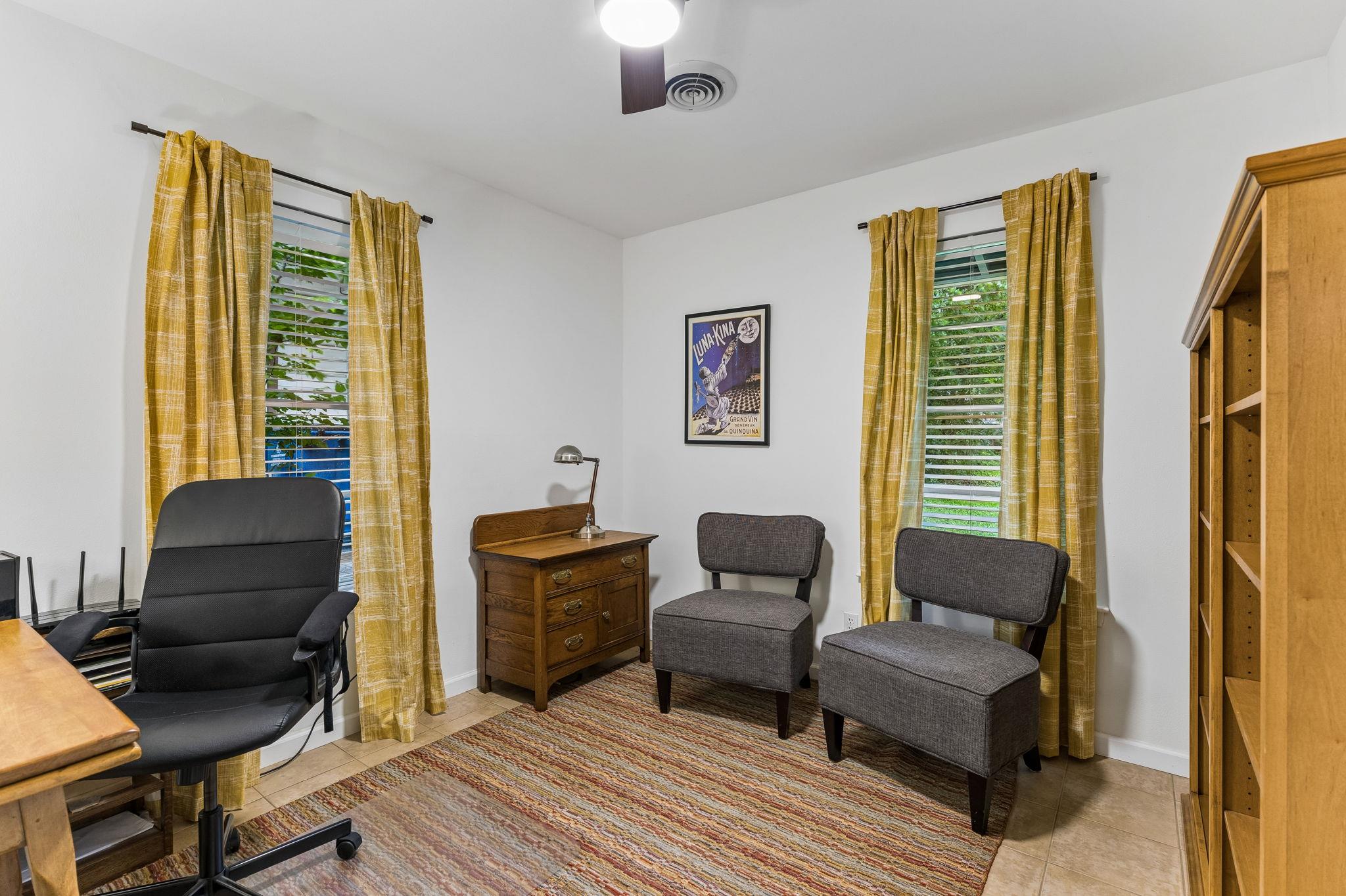 6902 Notre Dame Dr, Austin, TX 78723