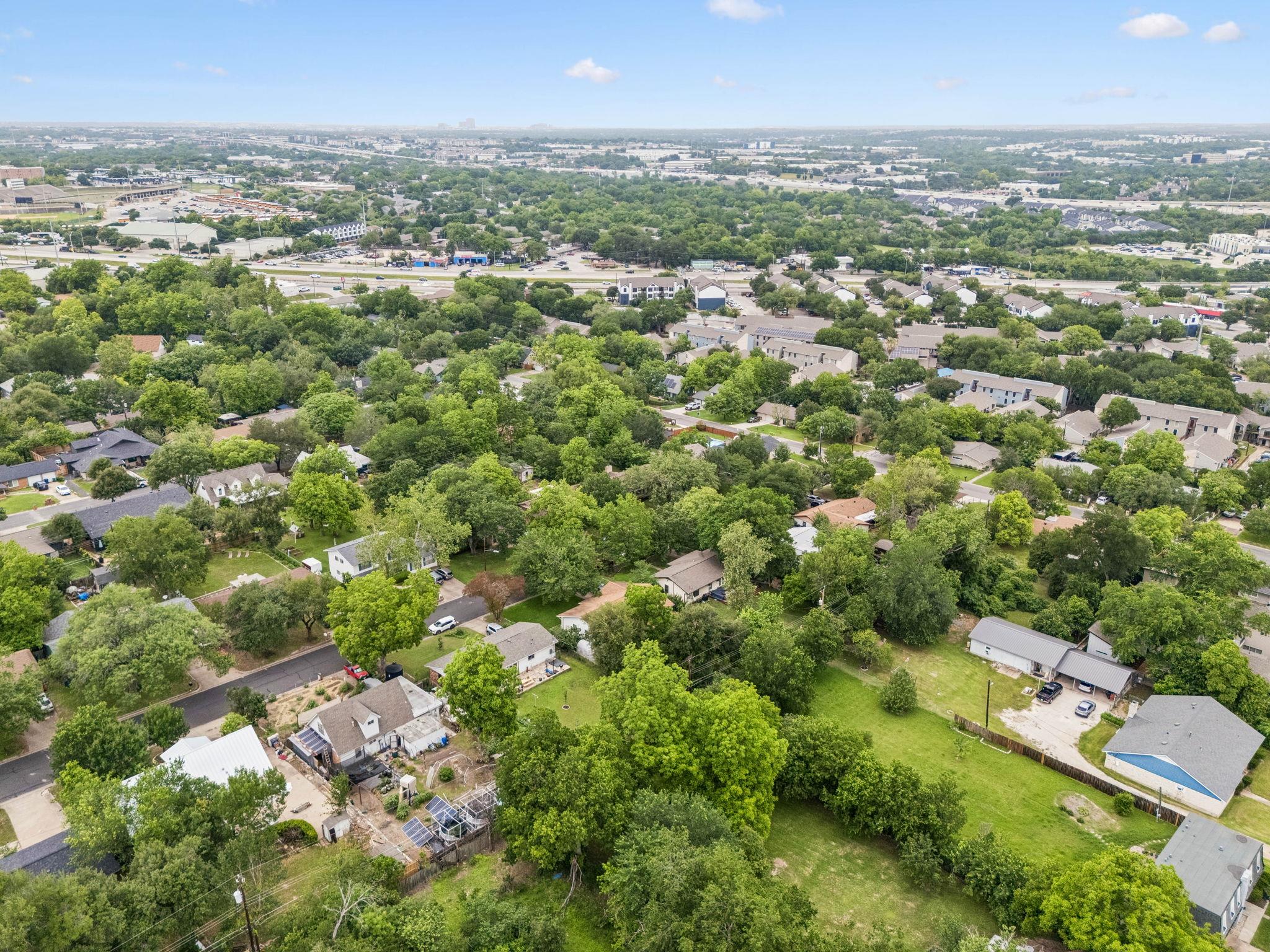 6902 Notre Dame Dr, Austin, TX 78723