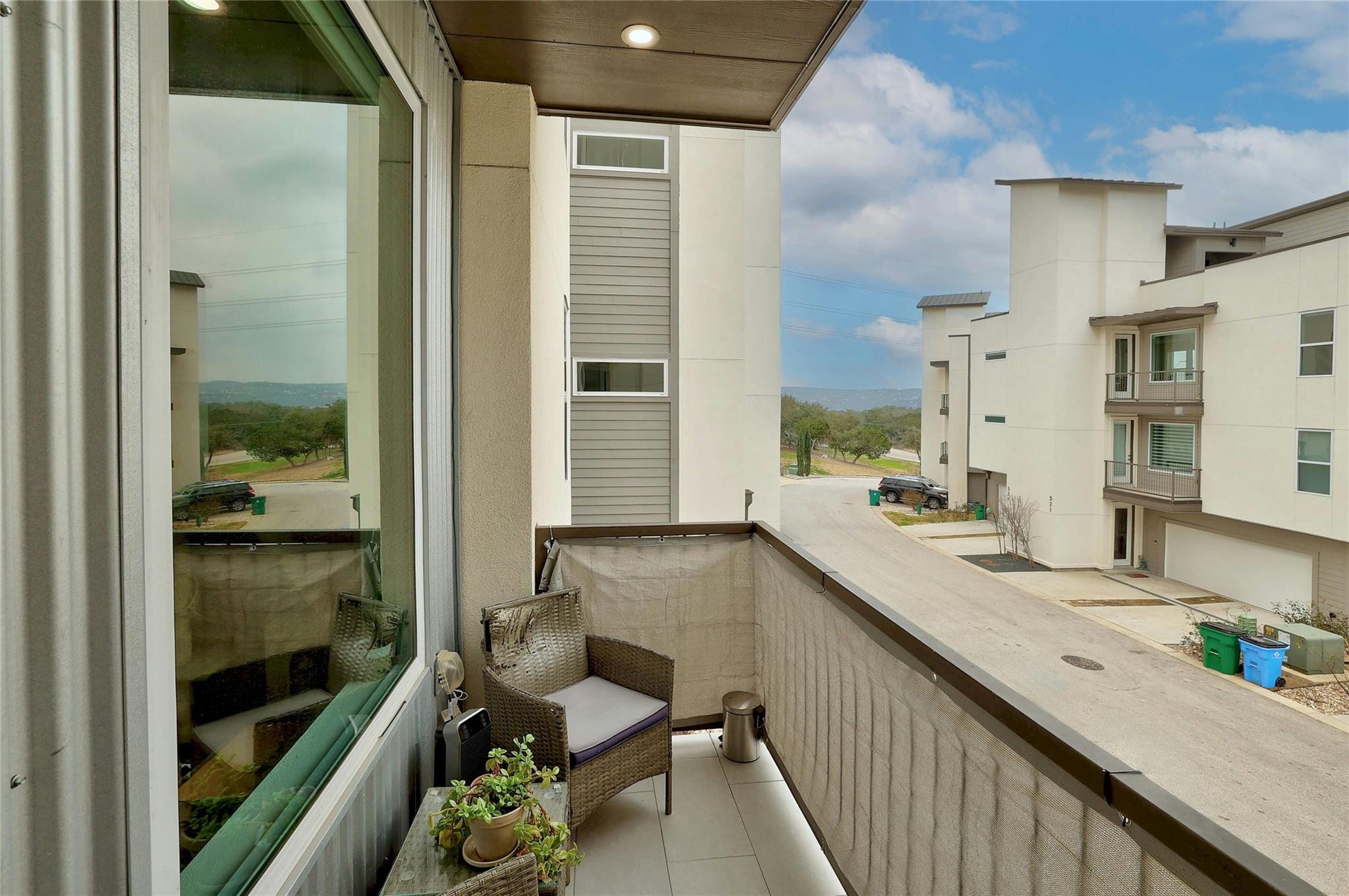 4300 Mansfield Dam Ct # 821, Austin, TX 78734