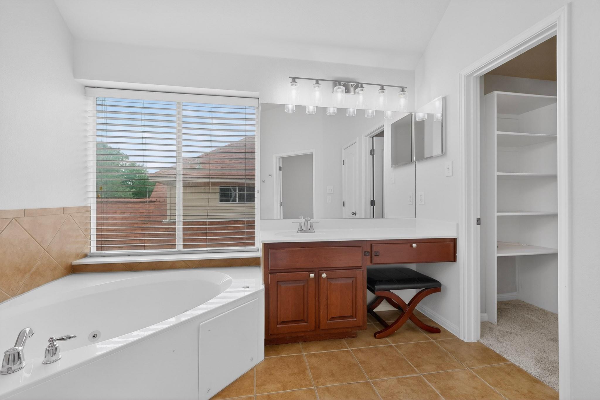 8617 Cobblestone, Austin, TX 78735
