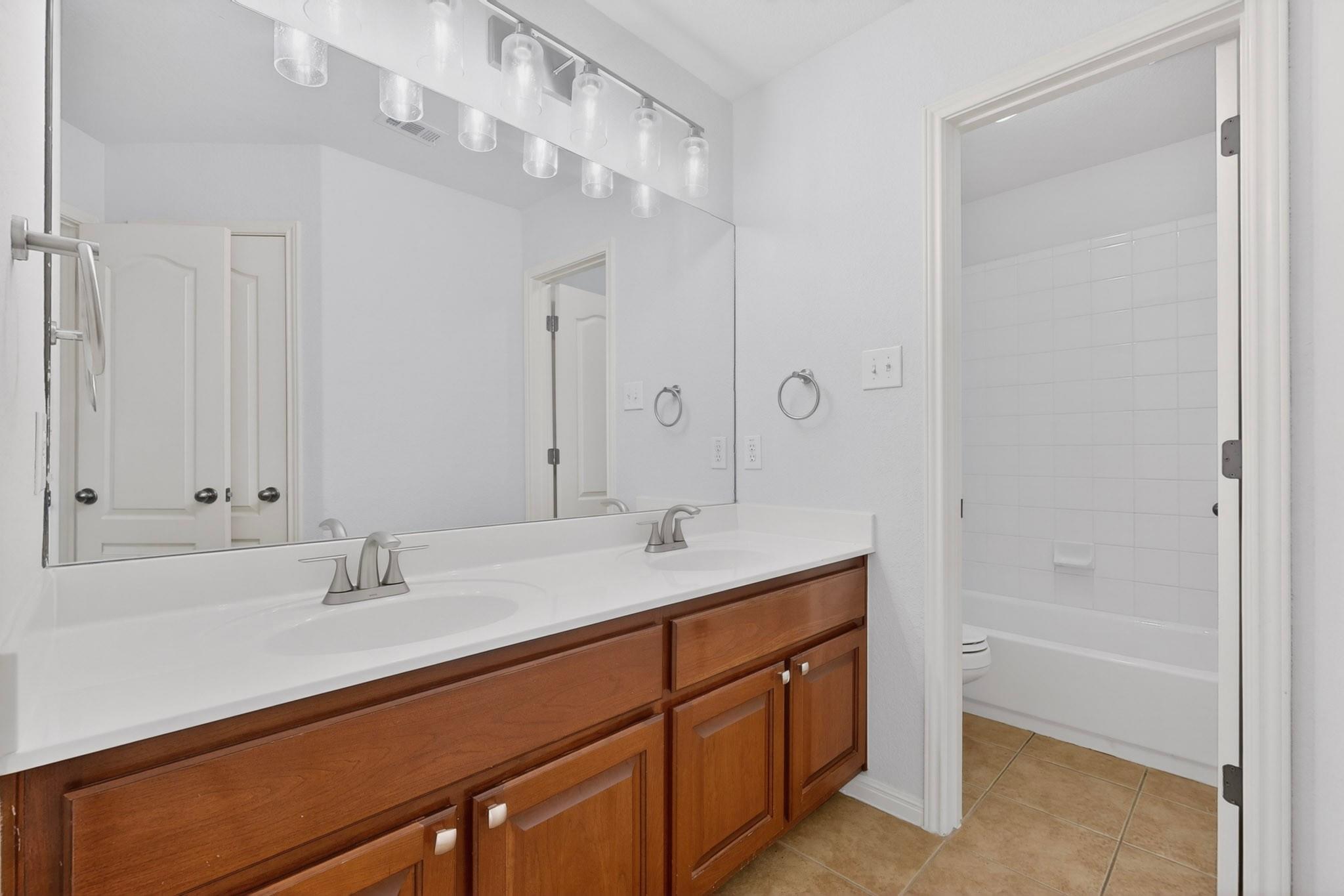 8617 Cobblestone, Austin, TX 78735