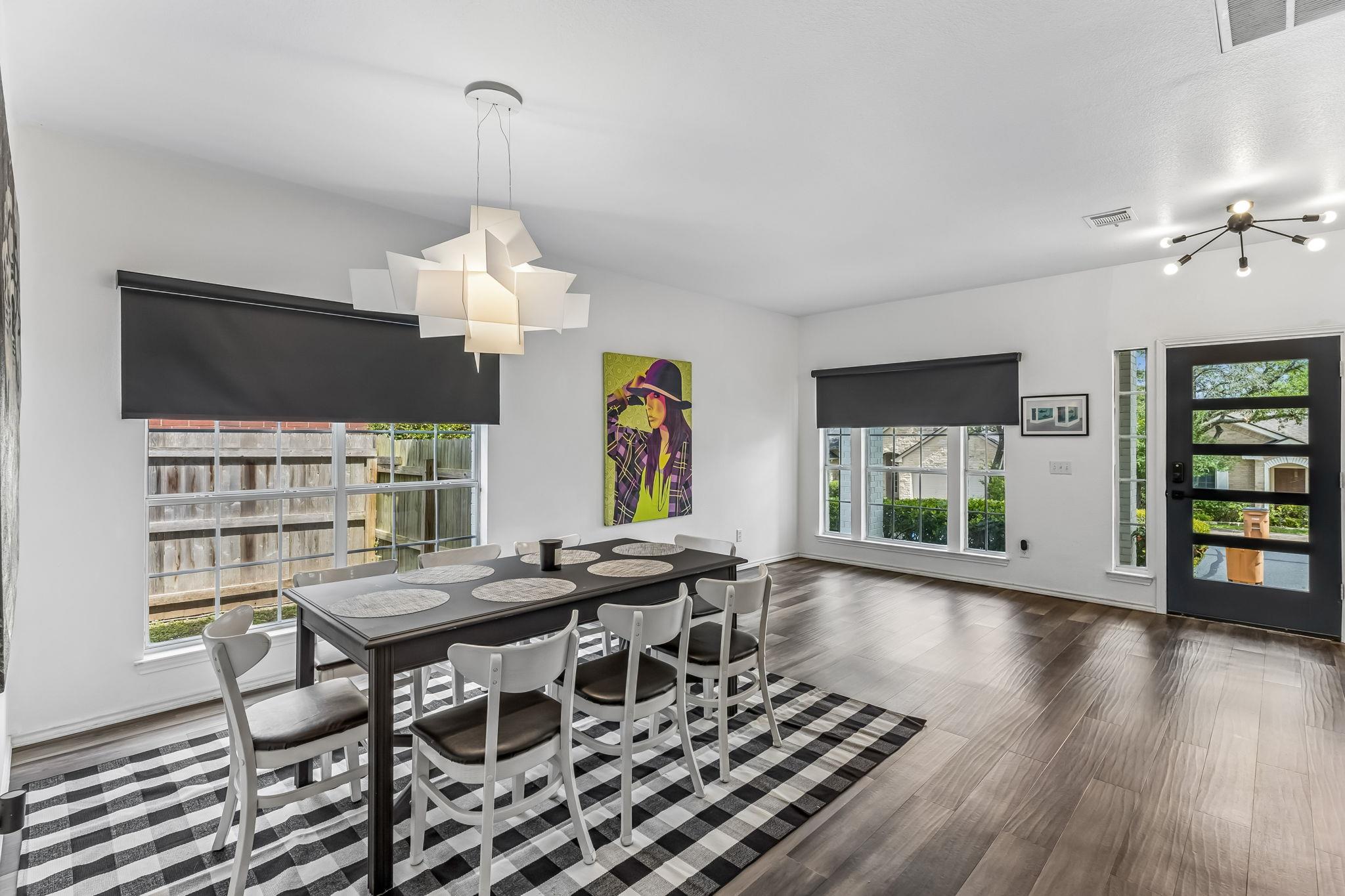 6804 Gabion Dr, Austin, TX 78749