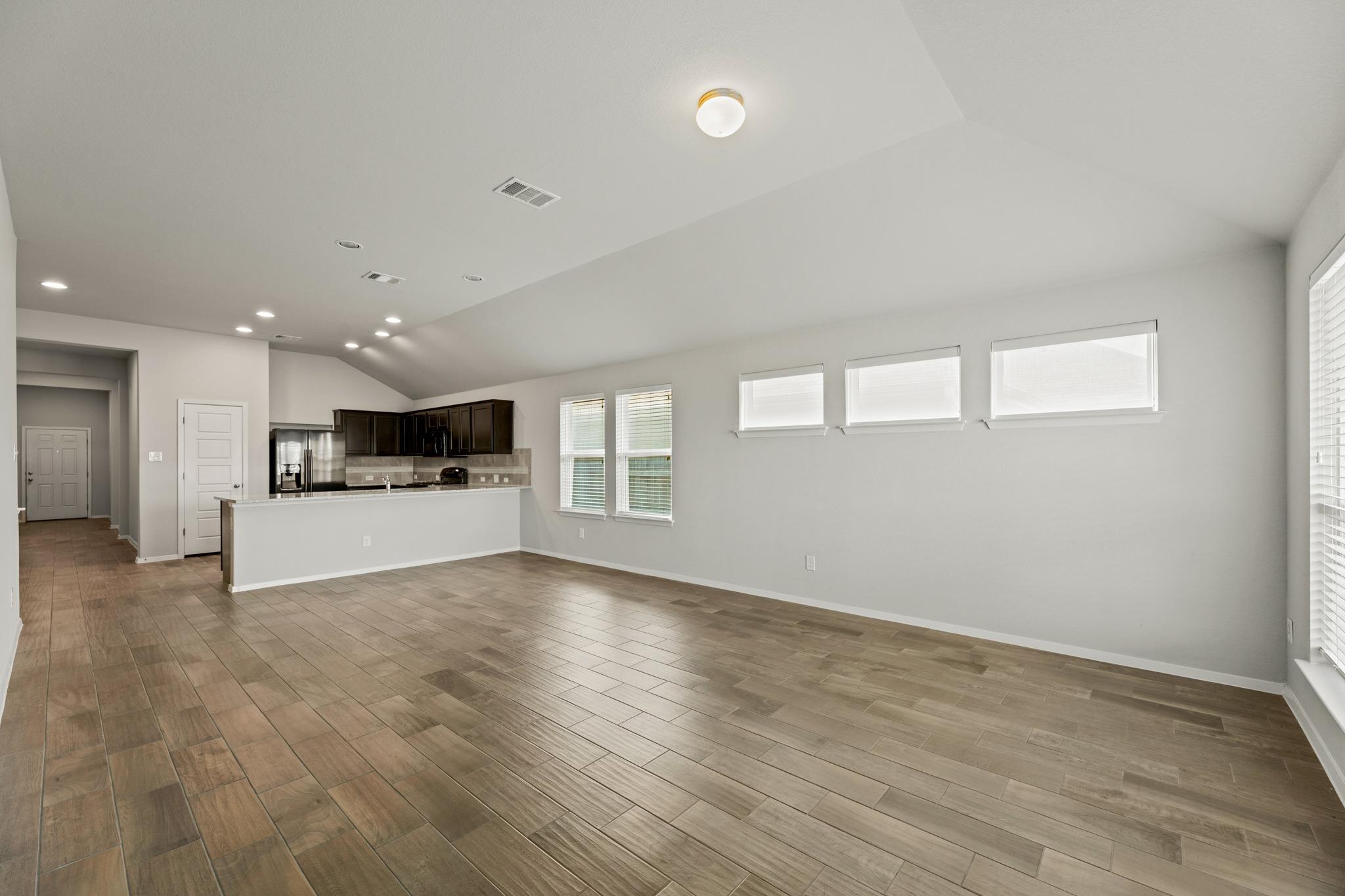 7920 Castelardo Pl # 50, Round Rock, TX 78665
