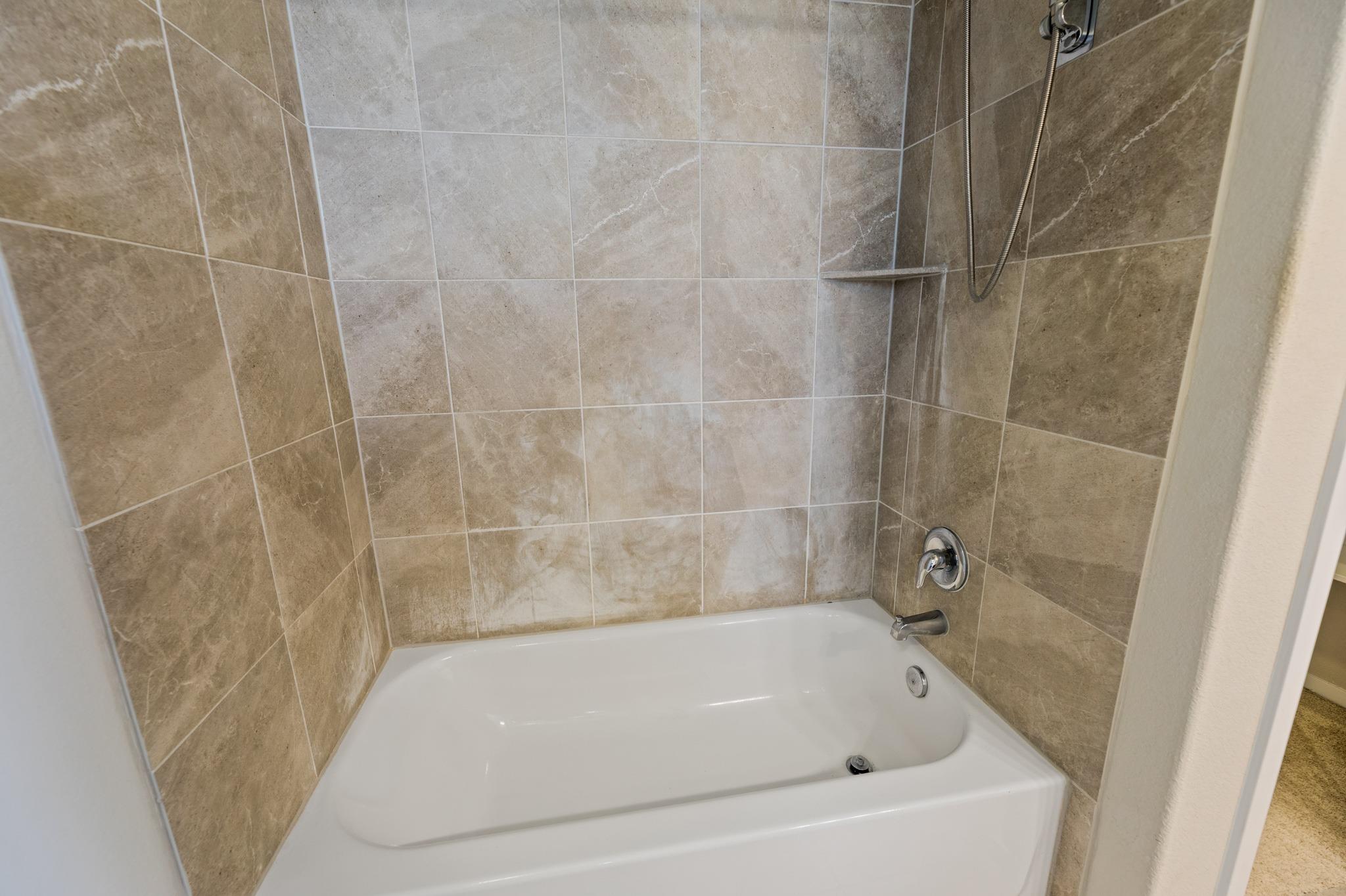 7920 Castelardo Pl # 50, Round Rock, TX 78665