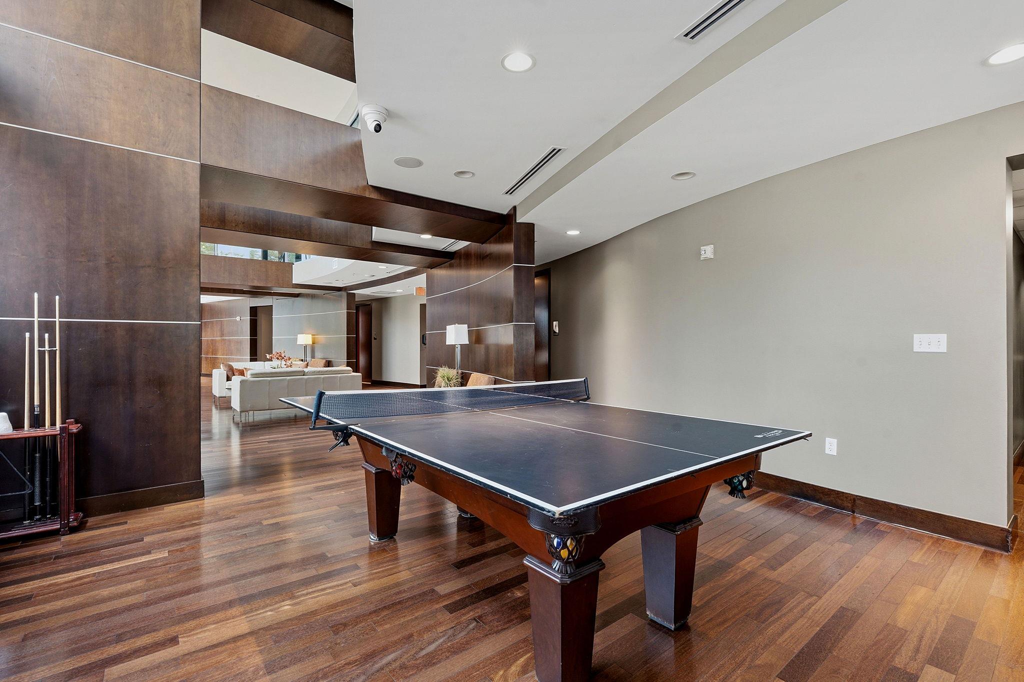 360 Nueces St # 1303, Austin, TX 78701