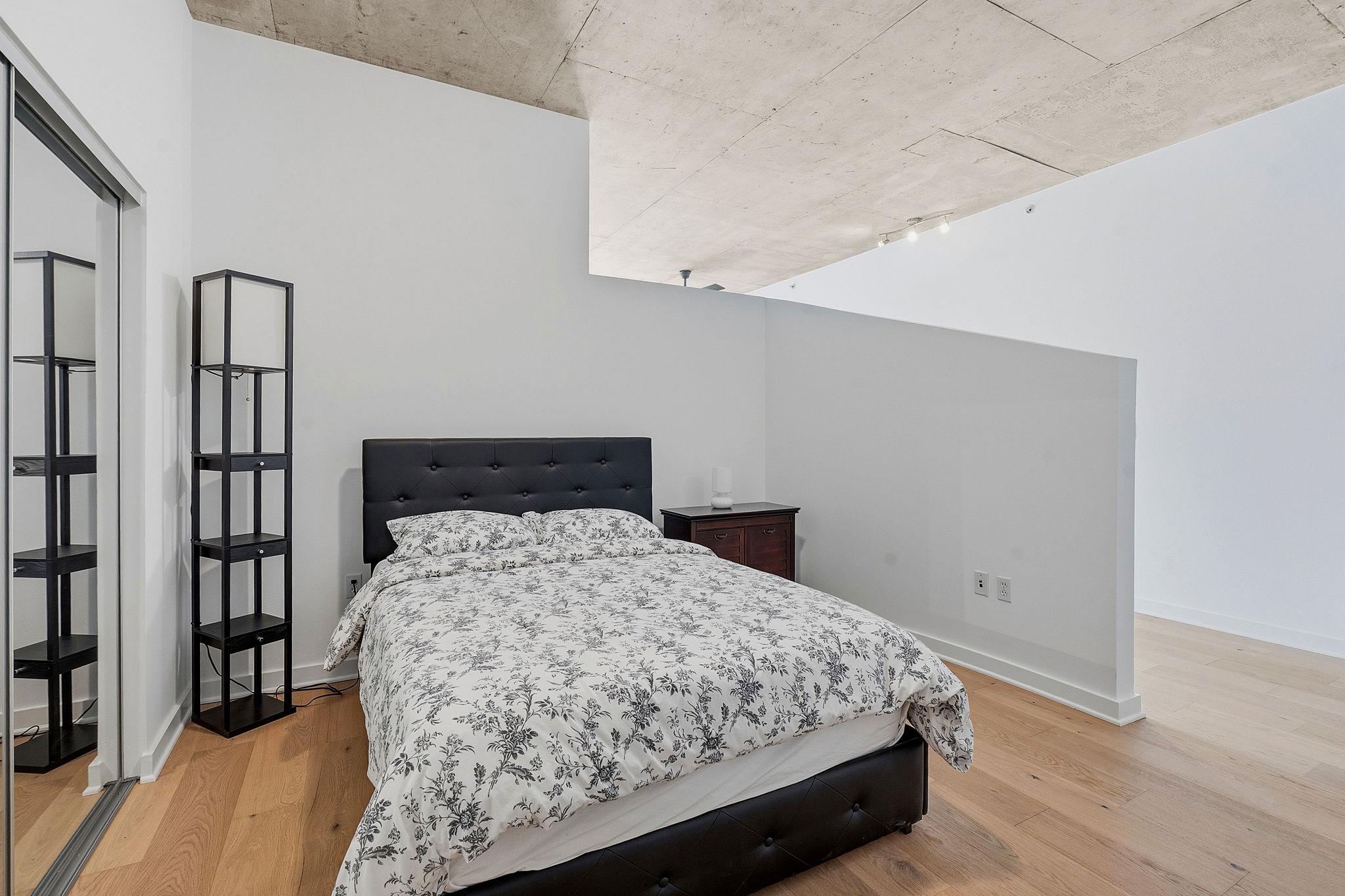 360 Nueces St # 1303, Austin, TX 78701