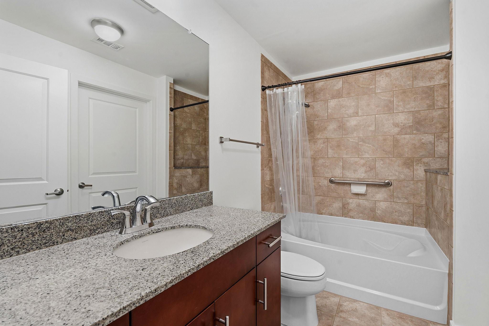 360 Nueces St # 1303, Austin, TX 78701