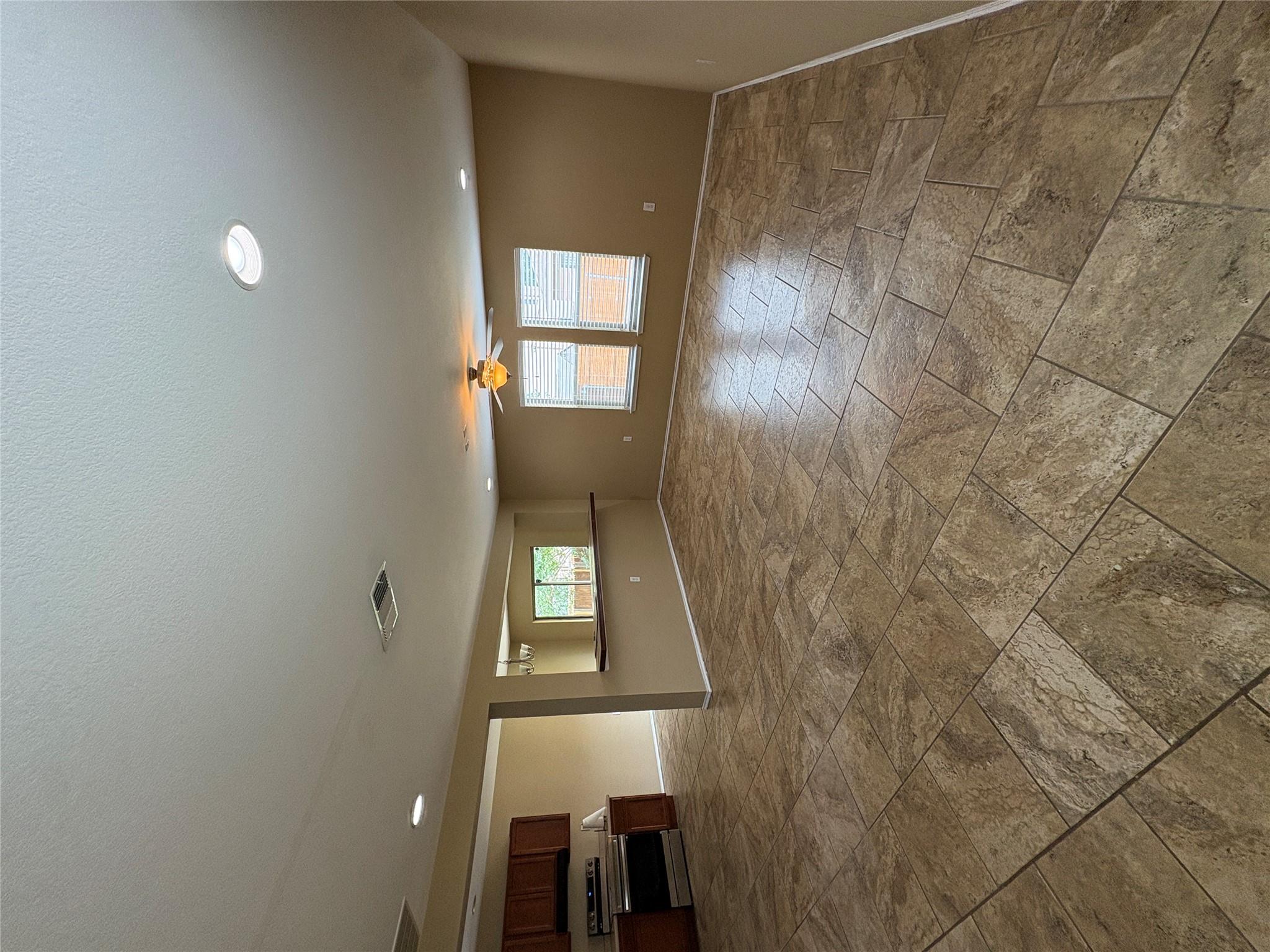 8912 Norwich Castle, Austin, TX 78747