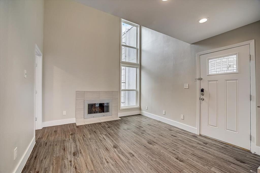 935 La Posada Dr # 222, Austin, TX 78752