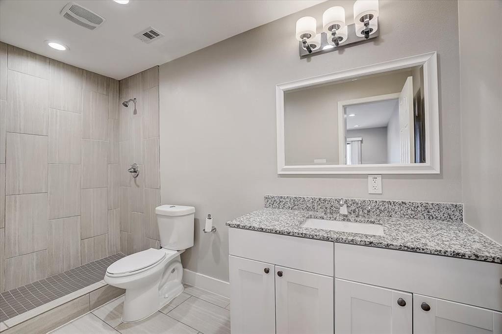 935 La Posada Dr # 222, Austin, TX 78752