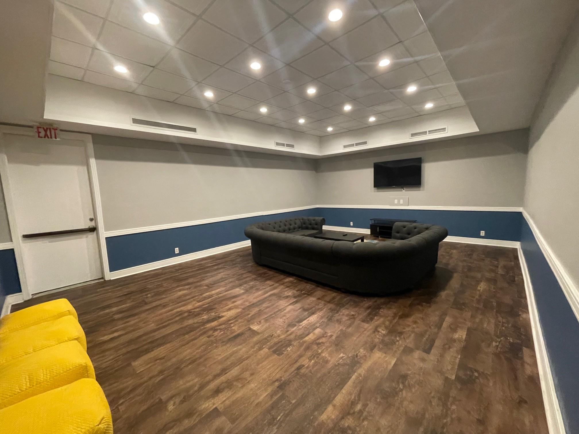 935 La Posada Dr # 222, Austin, TX 78752