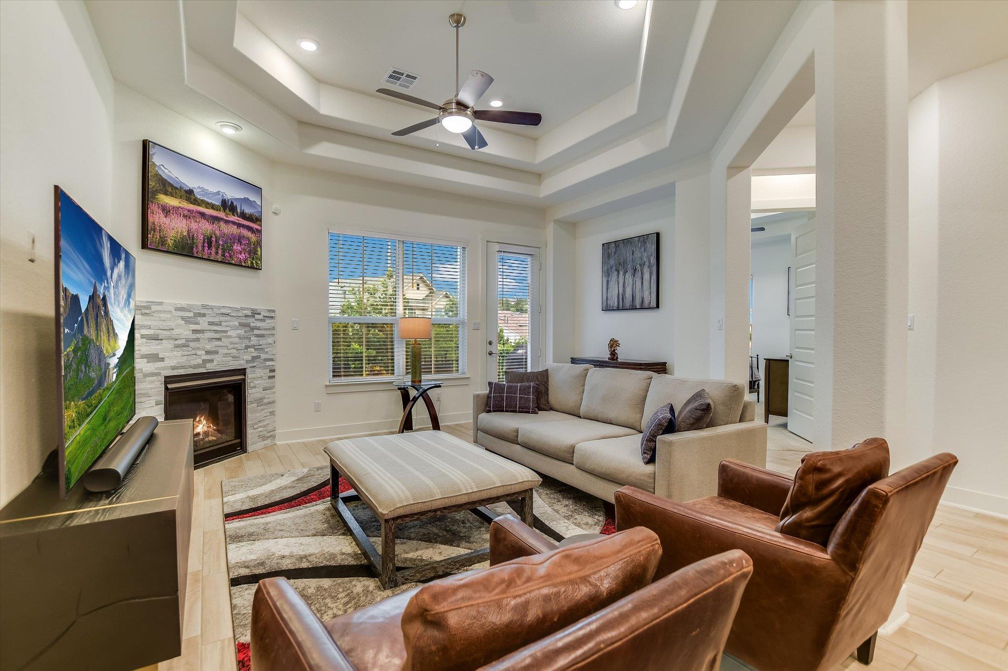 212 Olivia Dr # 117, Austin, TX 78738