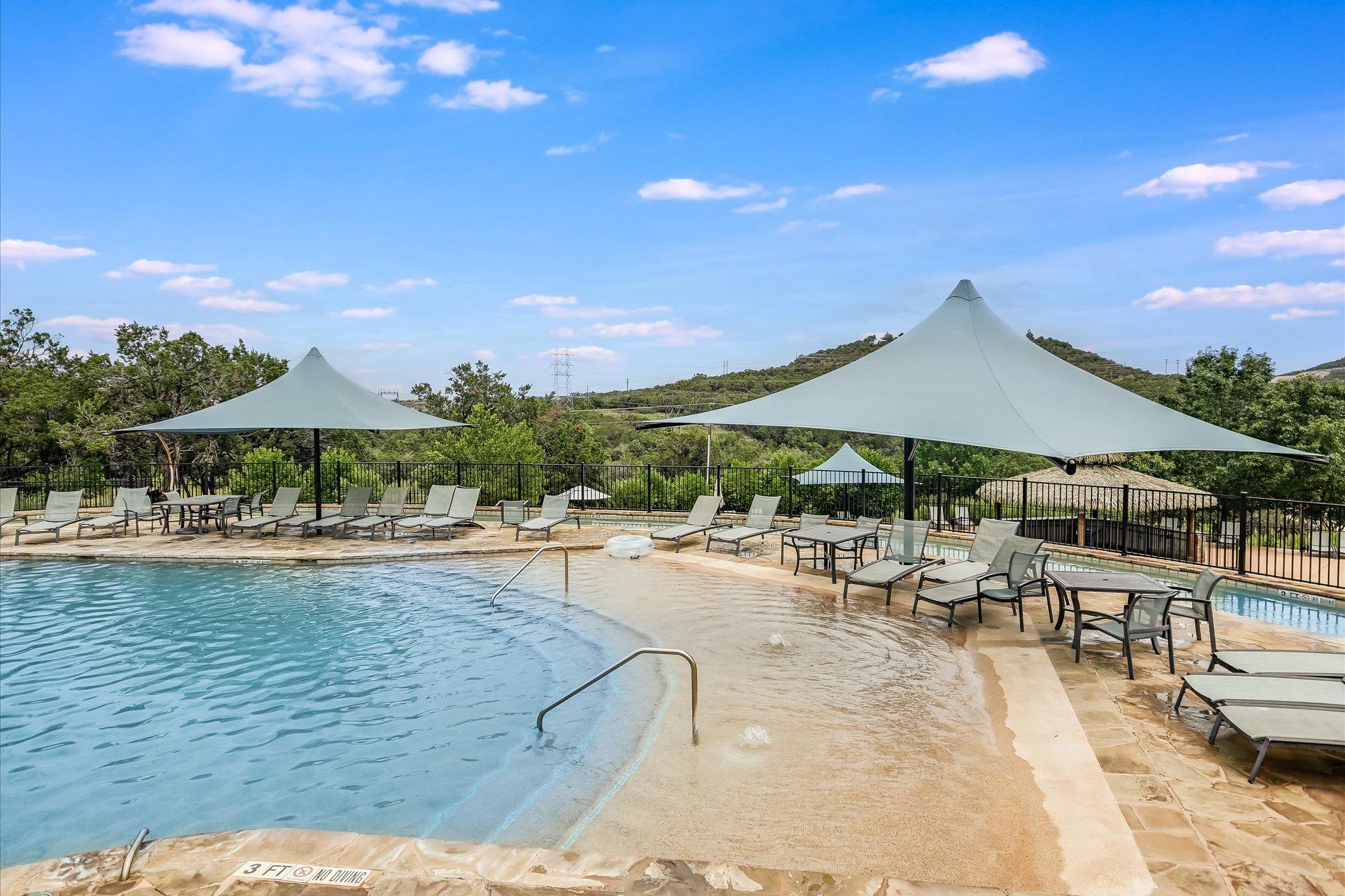 212 Olivia Dr # 117, Austin, TX 78738