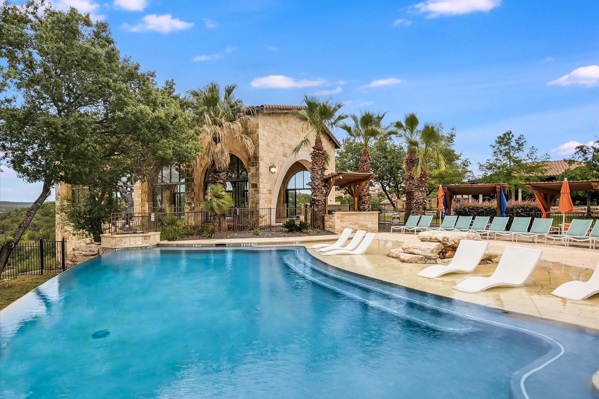 212 Olivia Dr # 117, Austin, TX 78738