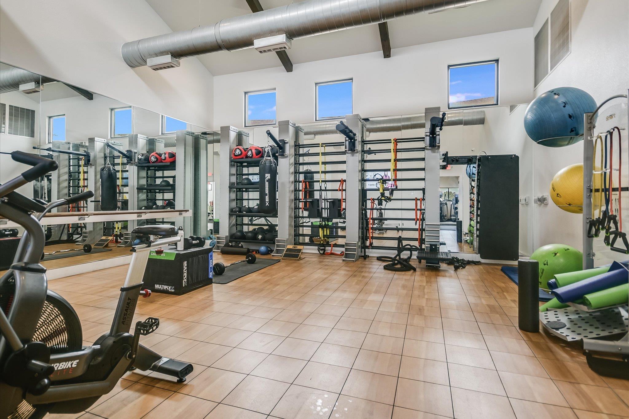 212 Olivia Dr # 117, Austin, TX 78738