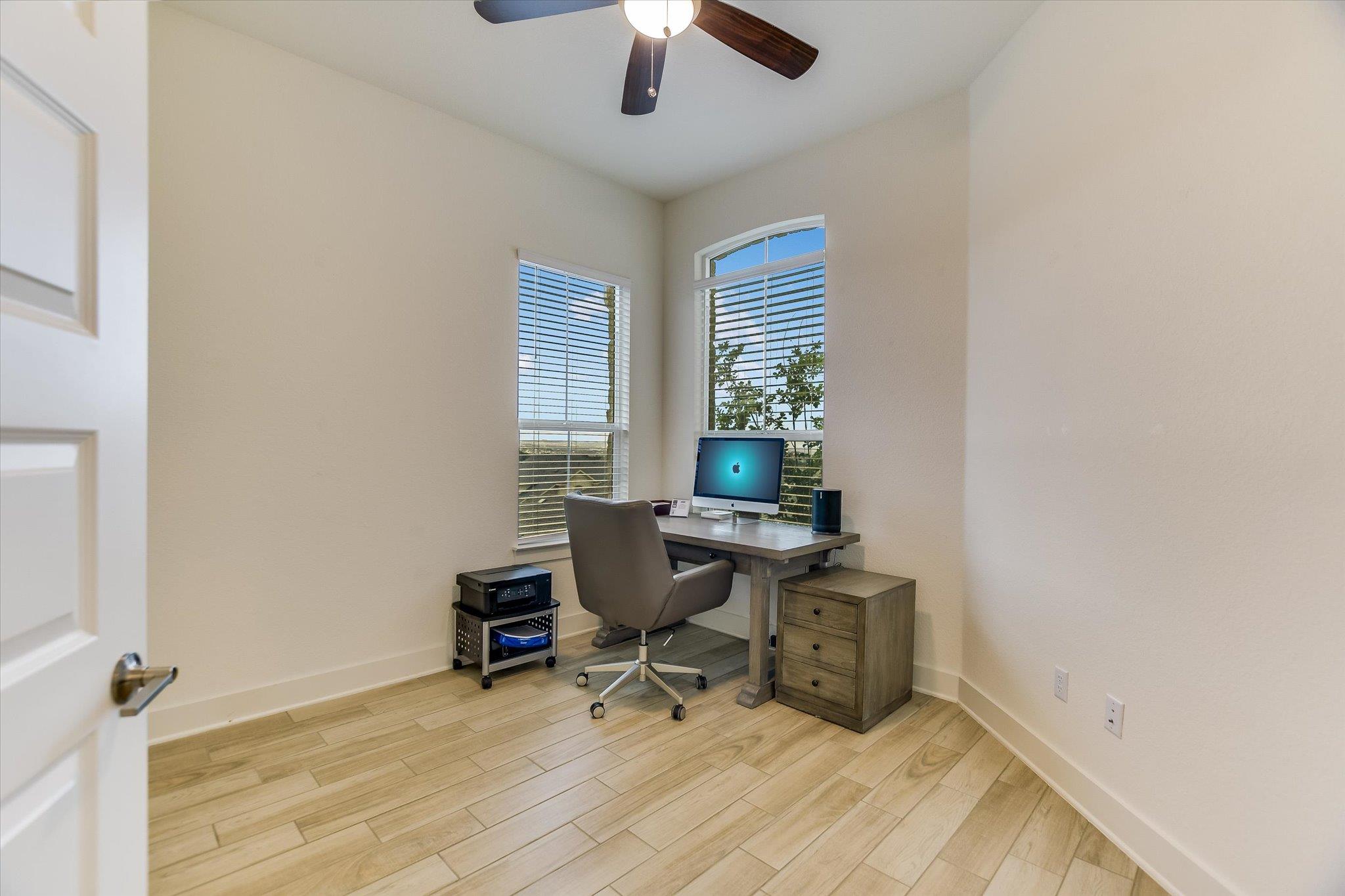 212 Olivia Dr # 117, Austin, TX 78738