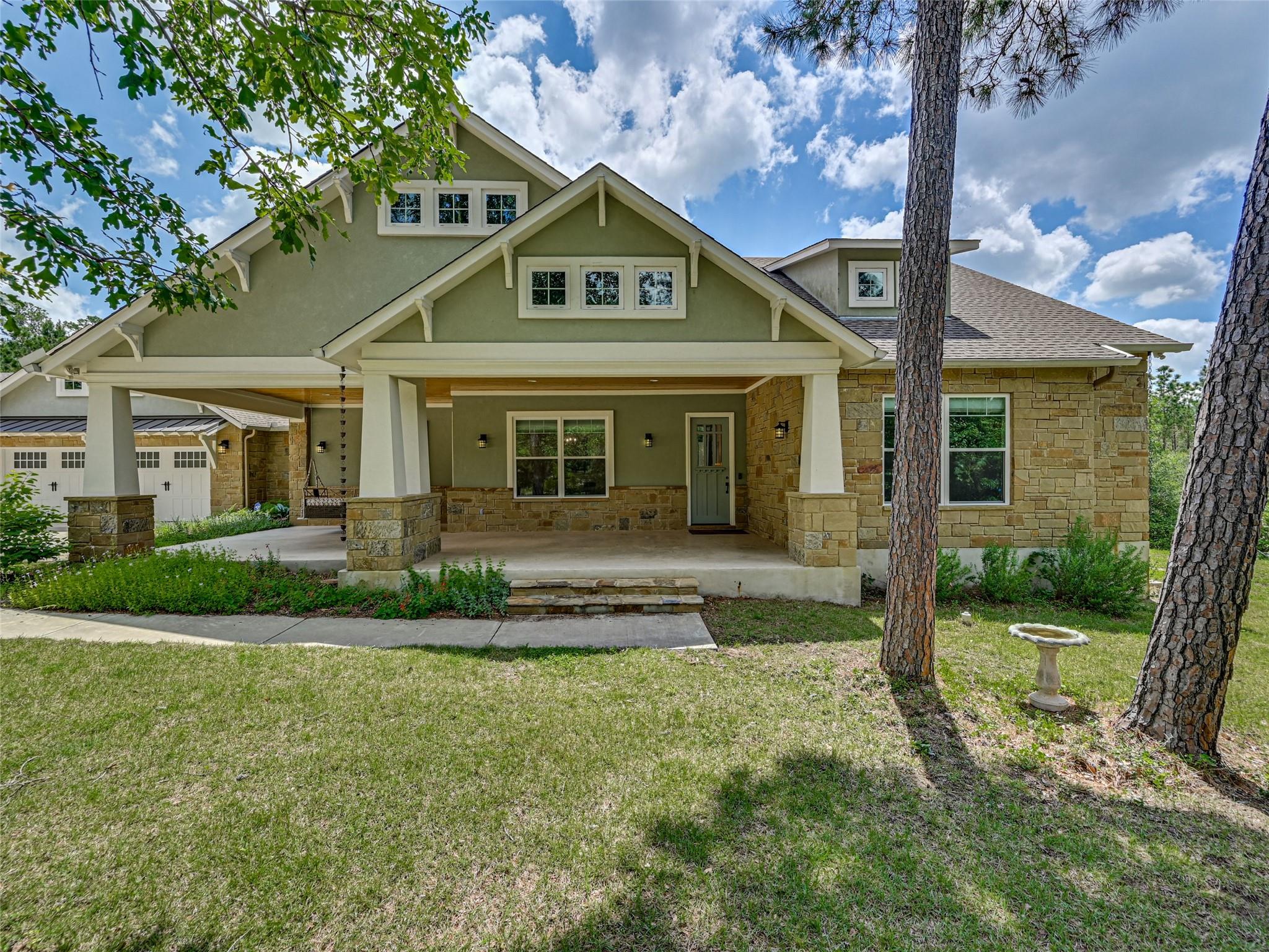 271 Tall Forest Dr, Bastrop, TX 78602