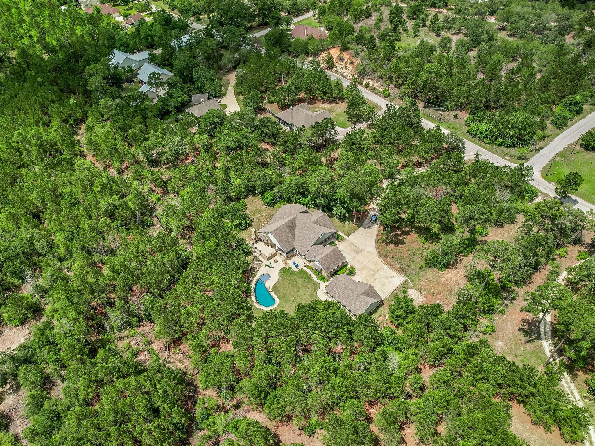 271 Tall Forest Dr, Bastrop, TX 78602