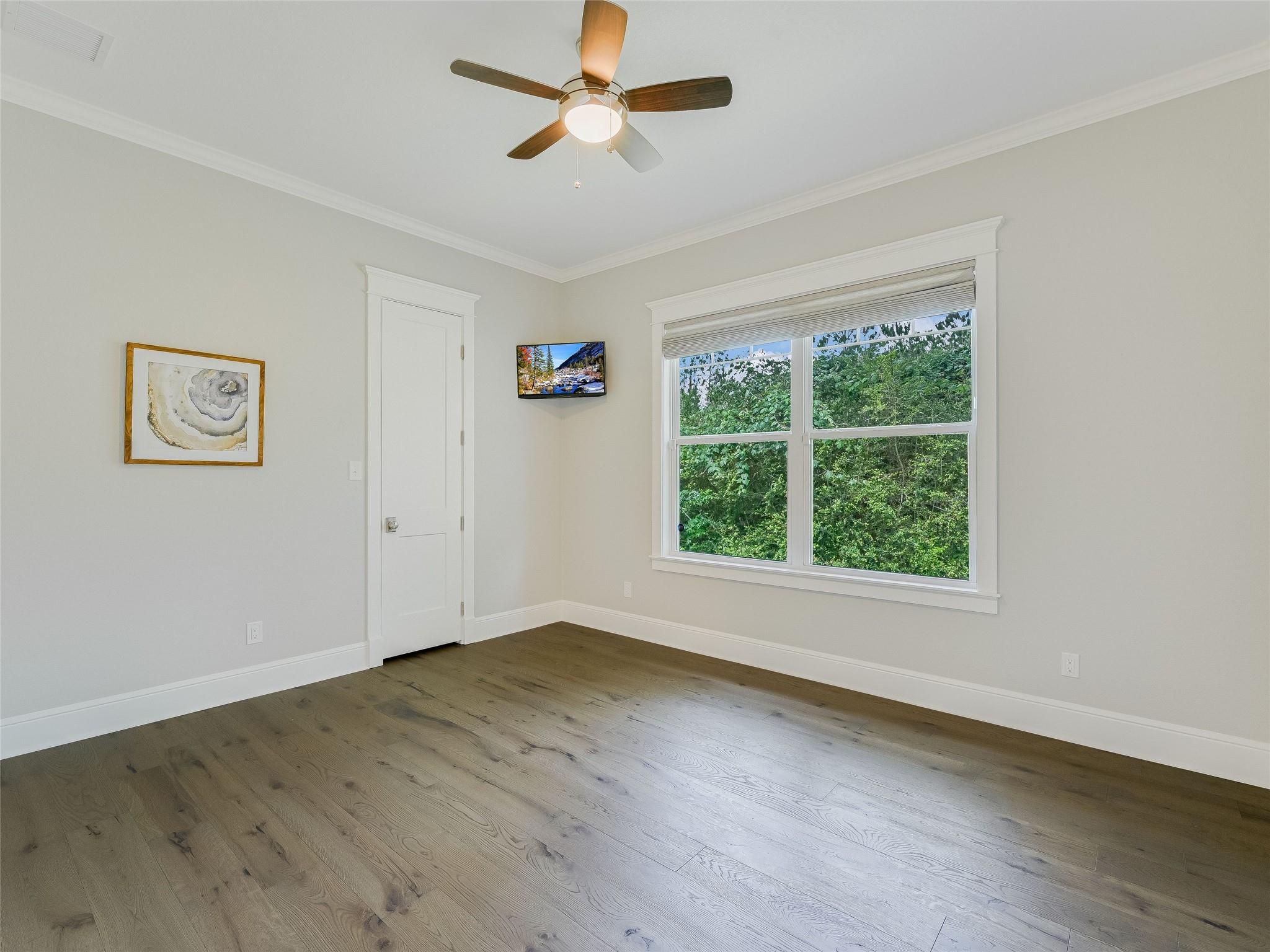 271 Tall Forest Dr, Bastrop, TX 78602