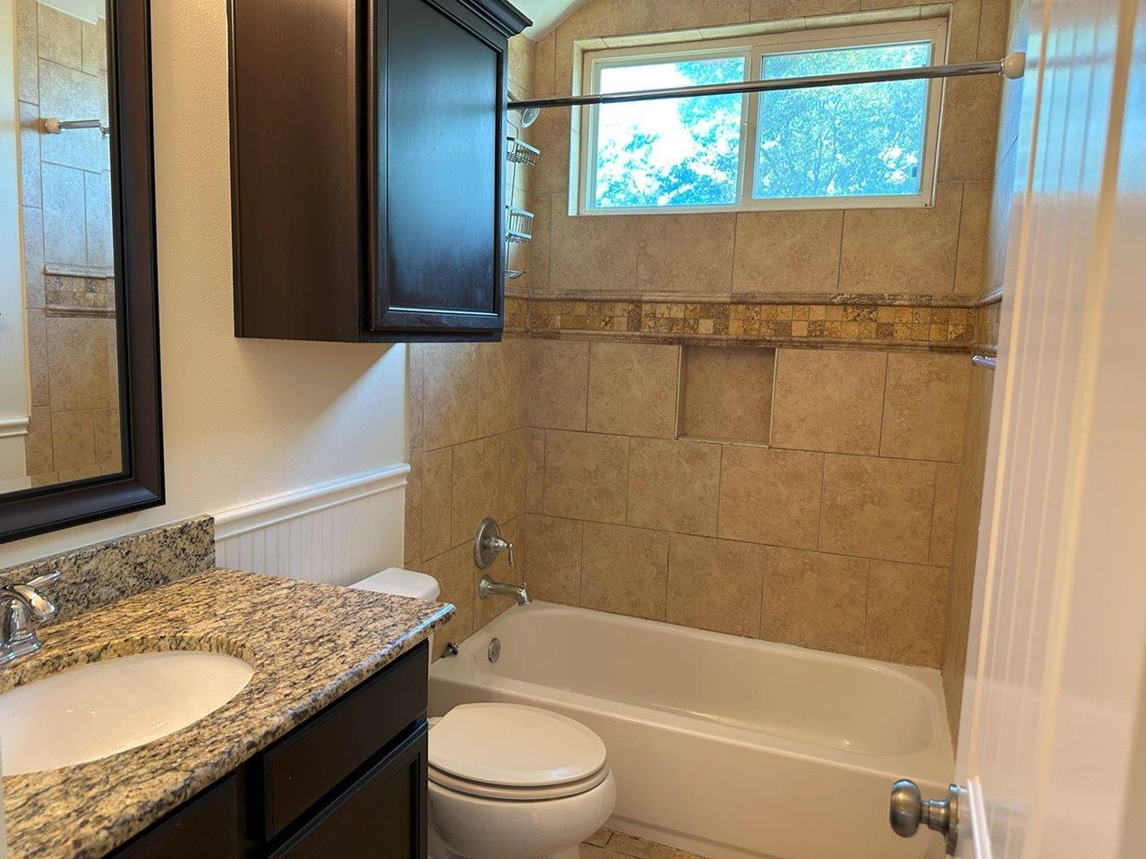 505 W North Loop Blvd # A, Austin, TX 78751