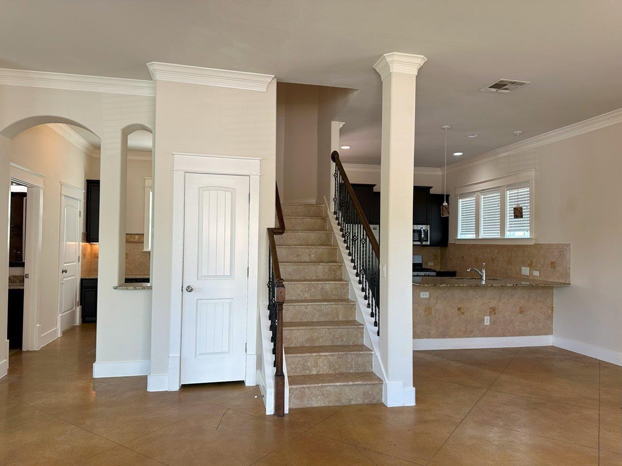505 W North Loop Blvd # A, Austin, TX 78751