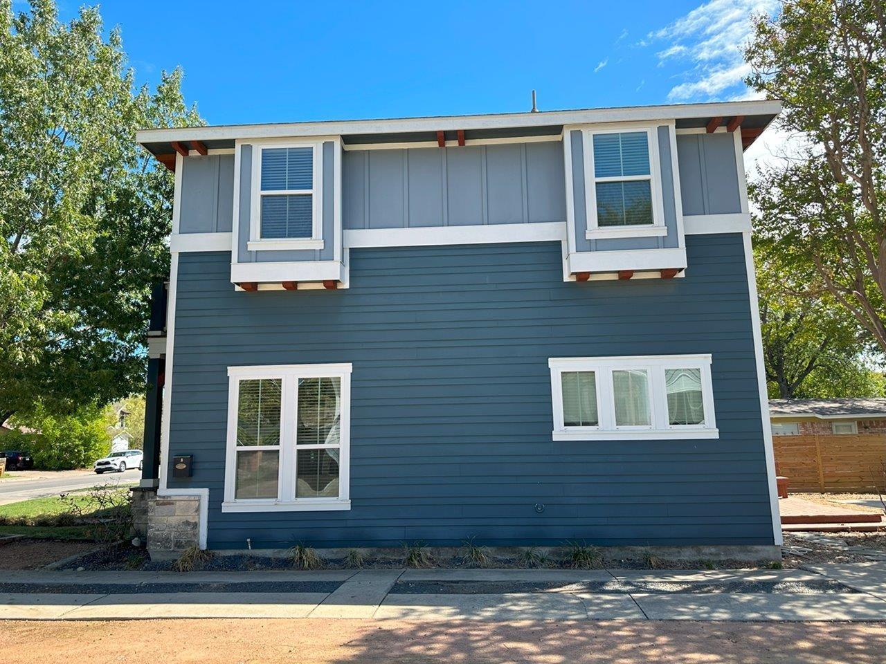 505 W North Loop Blvd # A, Austin, TX 78751