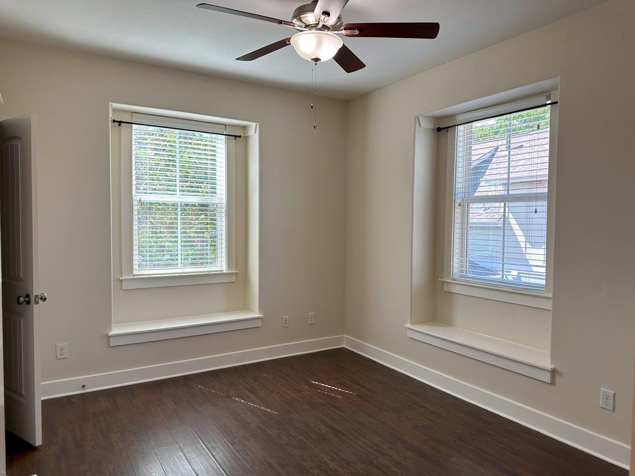 505 W North Loop Blvd # A, Austin, TX 78751