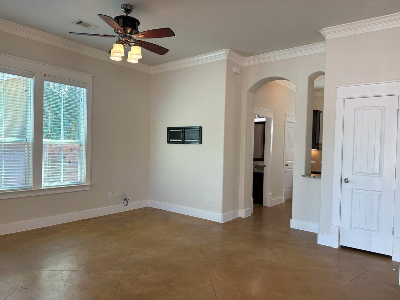505 W North Loop Blvd # A, Austin, TX 78751