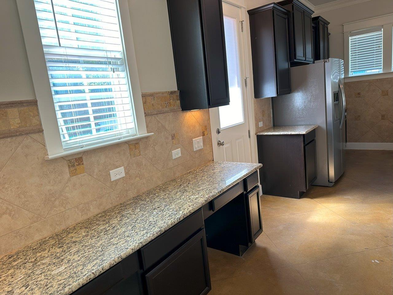 505 W North Loop Blvd # A, Austin, TX 78751