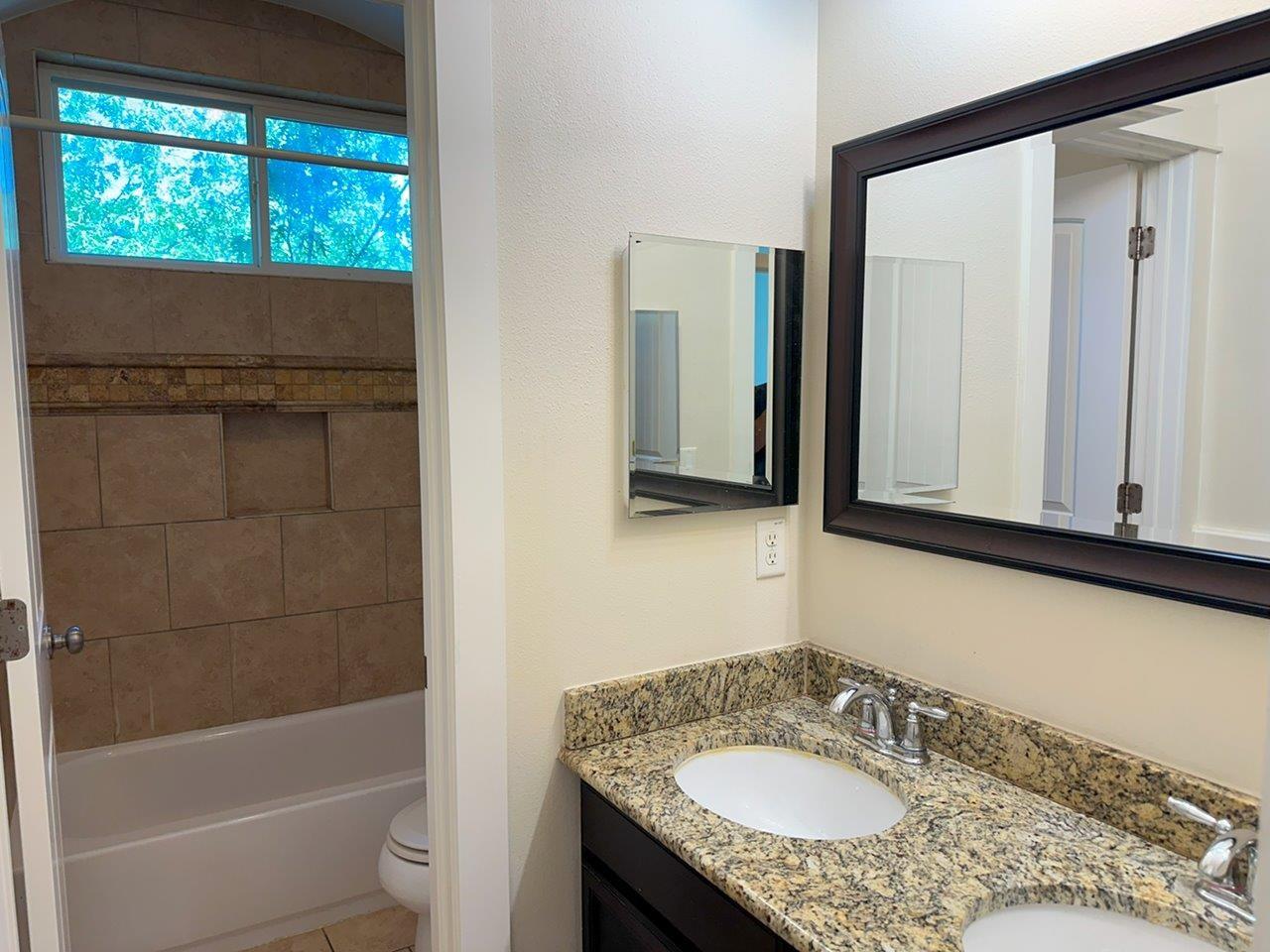 505 W North Loop Blvd # A, Austin, TX 78751