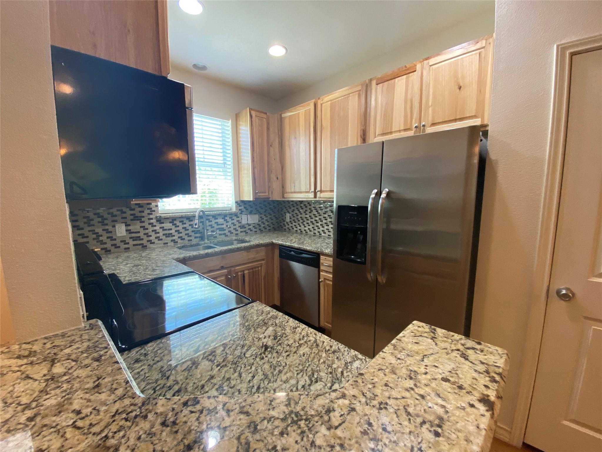 400 West St # C, Hutto, TX 78634