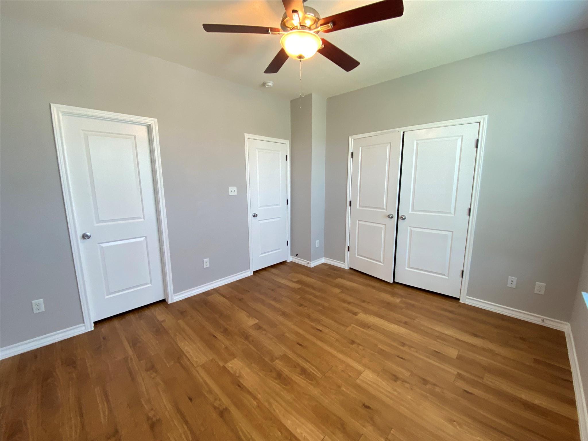 400 West St # C, Hutto, TX 78634