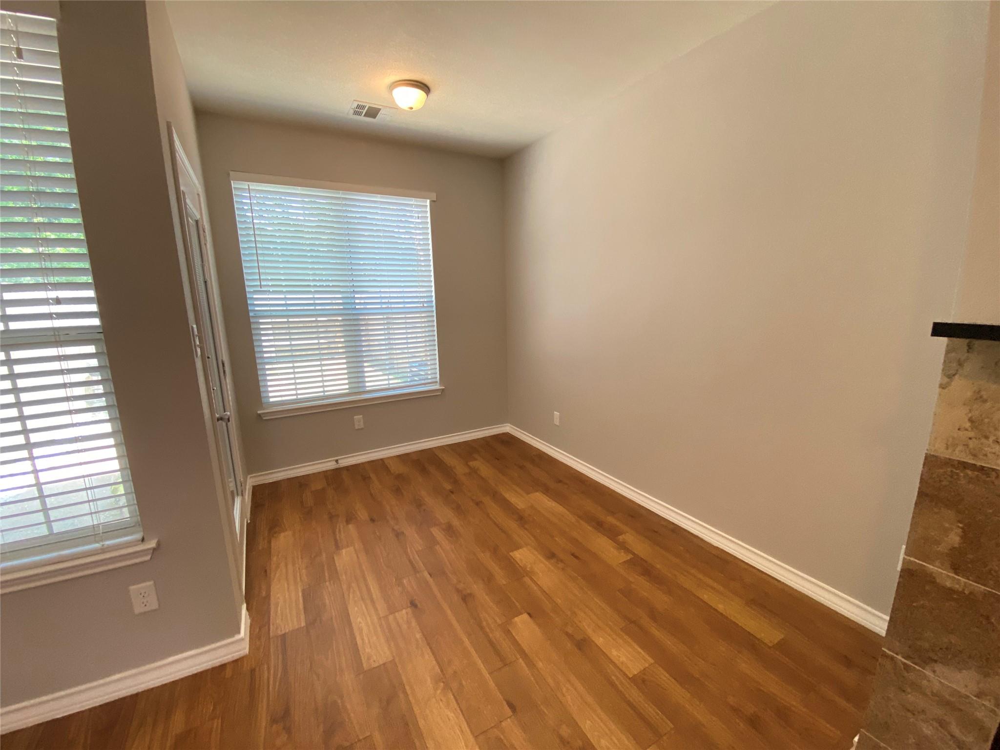 400 West St # C, Hutto, TX 78634