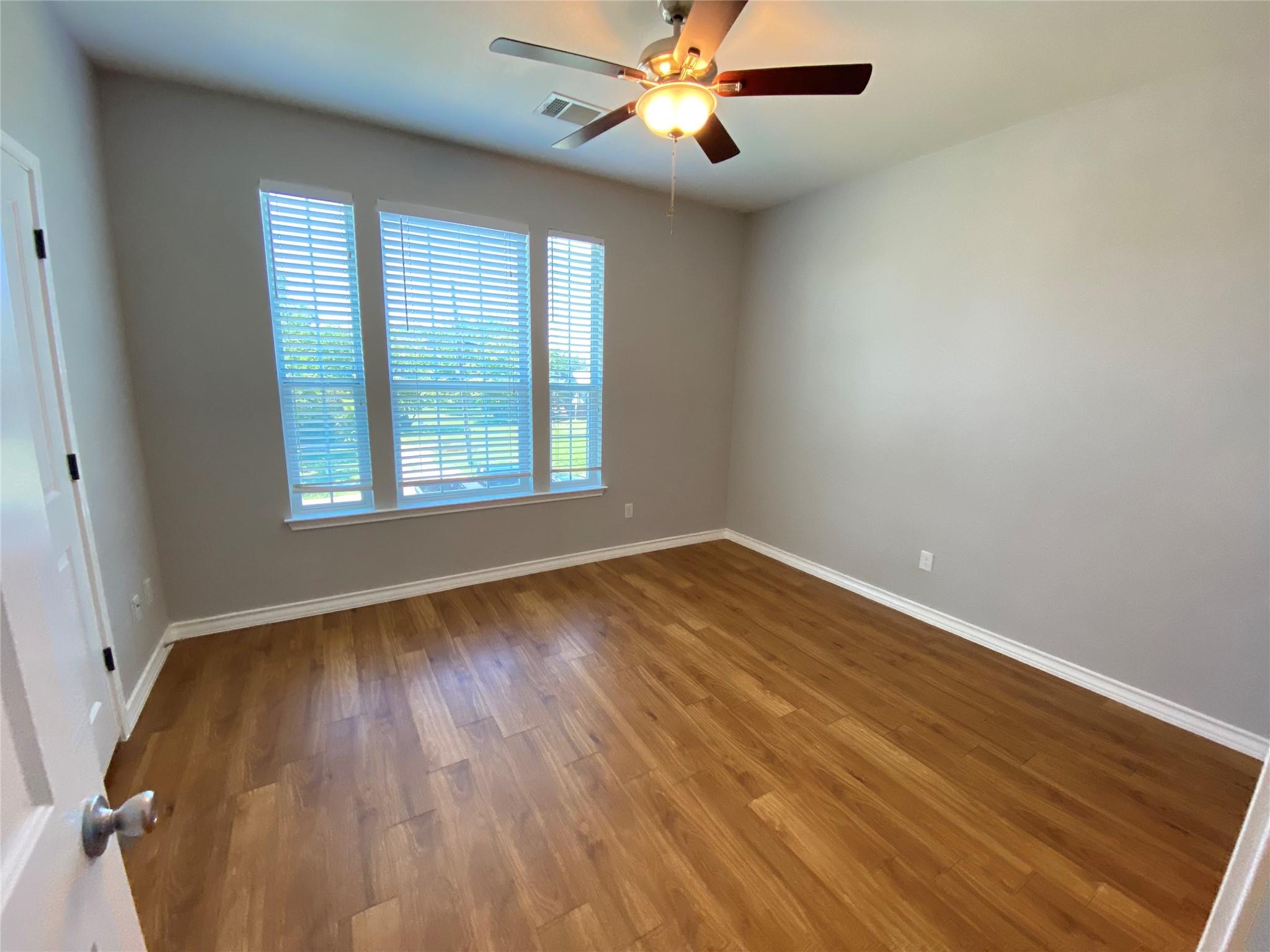 400 West St # C, Hutto, TX 78634