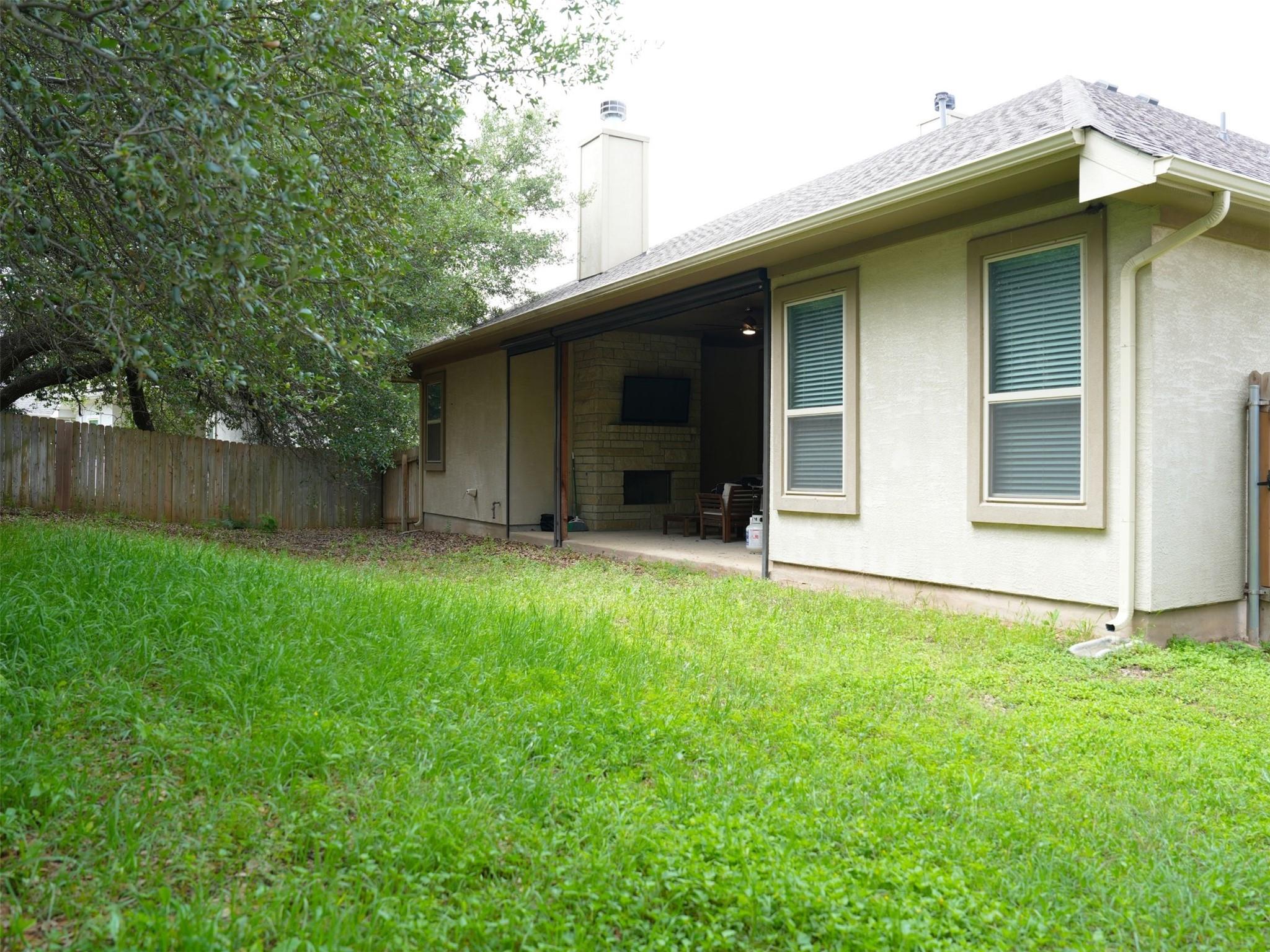 1217 Winding Way Dr, Georgetown, TX 78628
