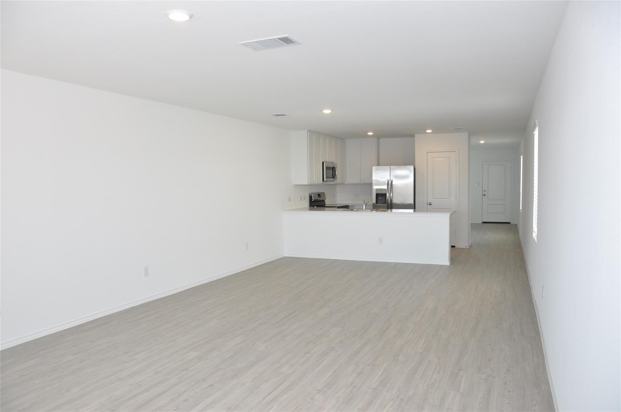 128 Hasty Heart Ct, Jarrell, TX 76537