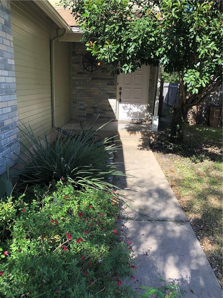 13359 Water Oak Ln # A, Austin, TX 78729