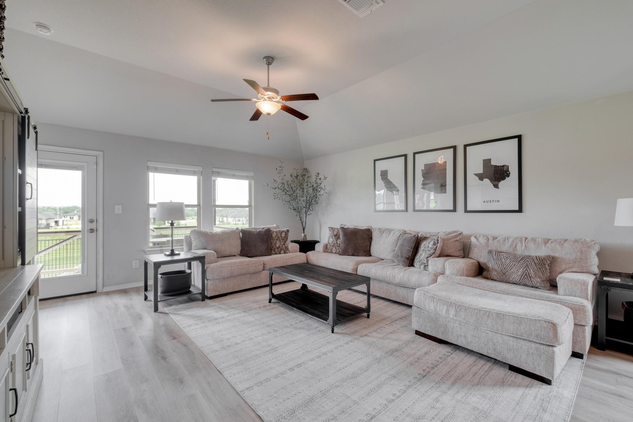 1000 Bright Star Cv, Georgetown, TX 78628