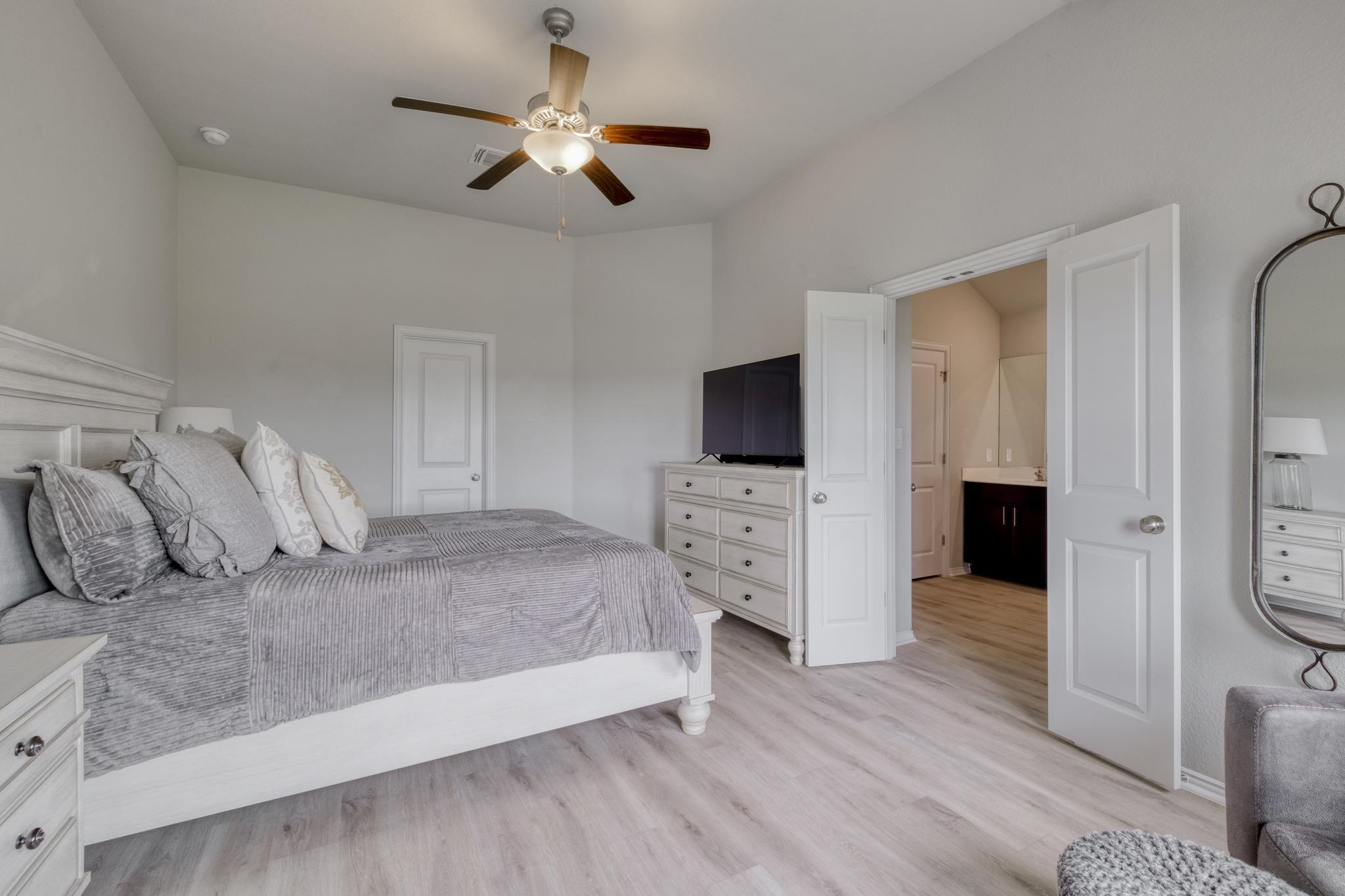 1000 Bright Star Cv, Georgetown, TX 78628