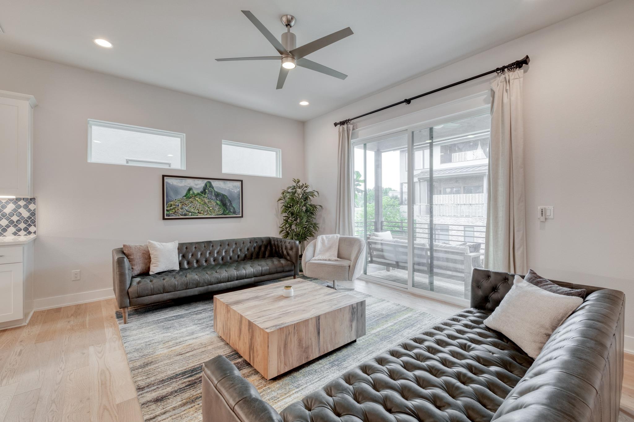 5002 E Pecan Springs Rd # 7, Austin, TX 78723