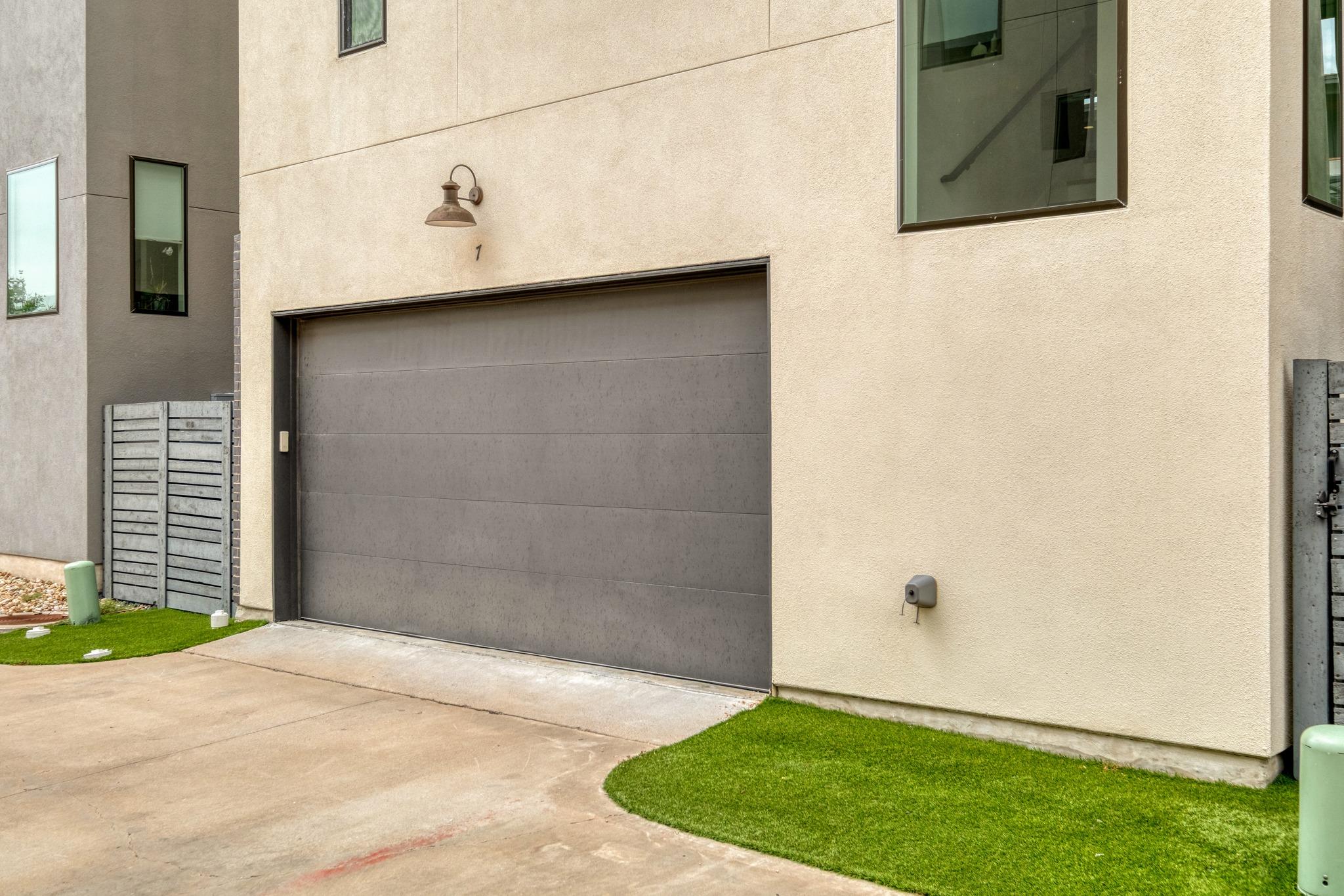 5002 E Pecan Springs Rd # 7, Austin, TX 78723