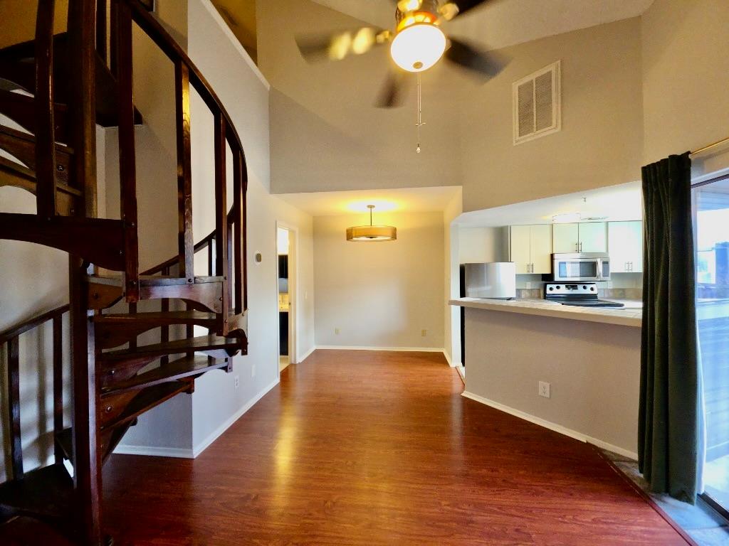 2500 Burleson Rd # 521, Austin, TX 78741