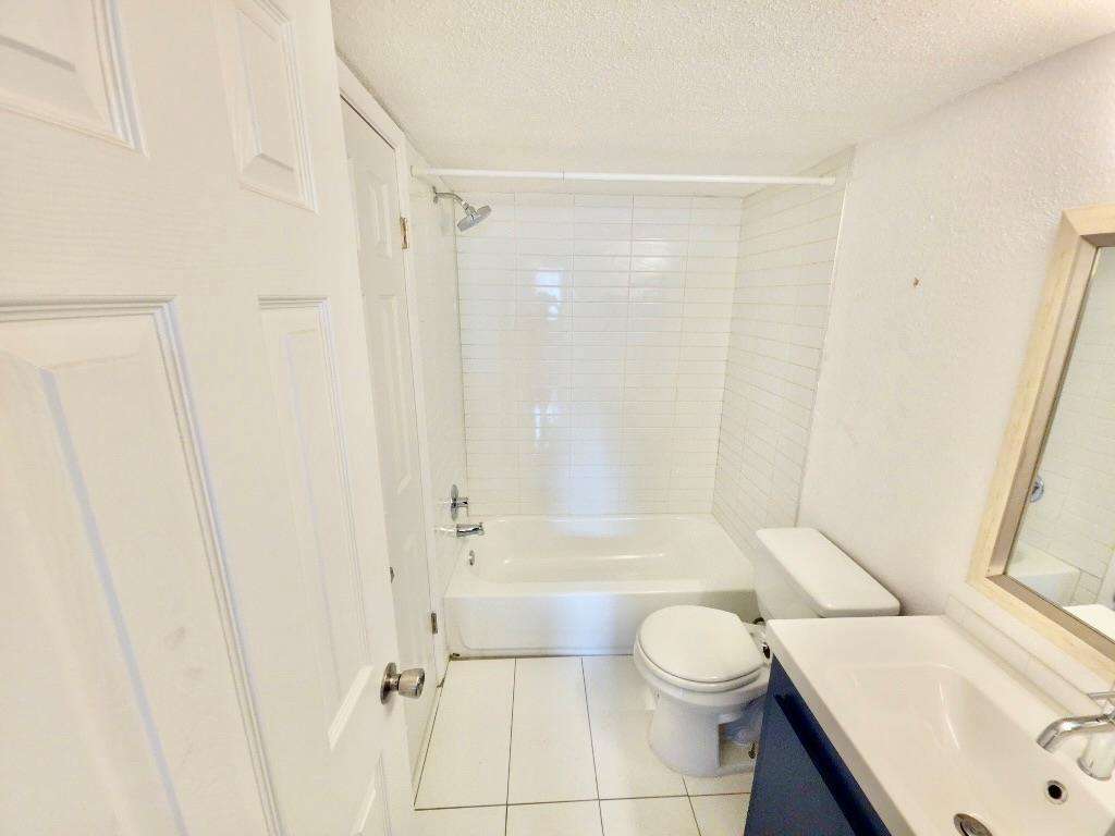 2500 Burleson Rd # 521, Austin, TX 78741