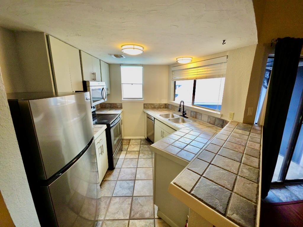 2500 Burleson Rd # 521, Austin, TX 78741