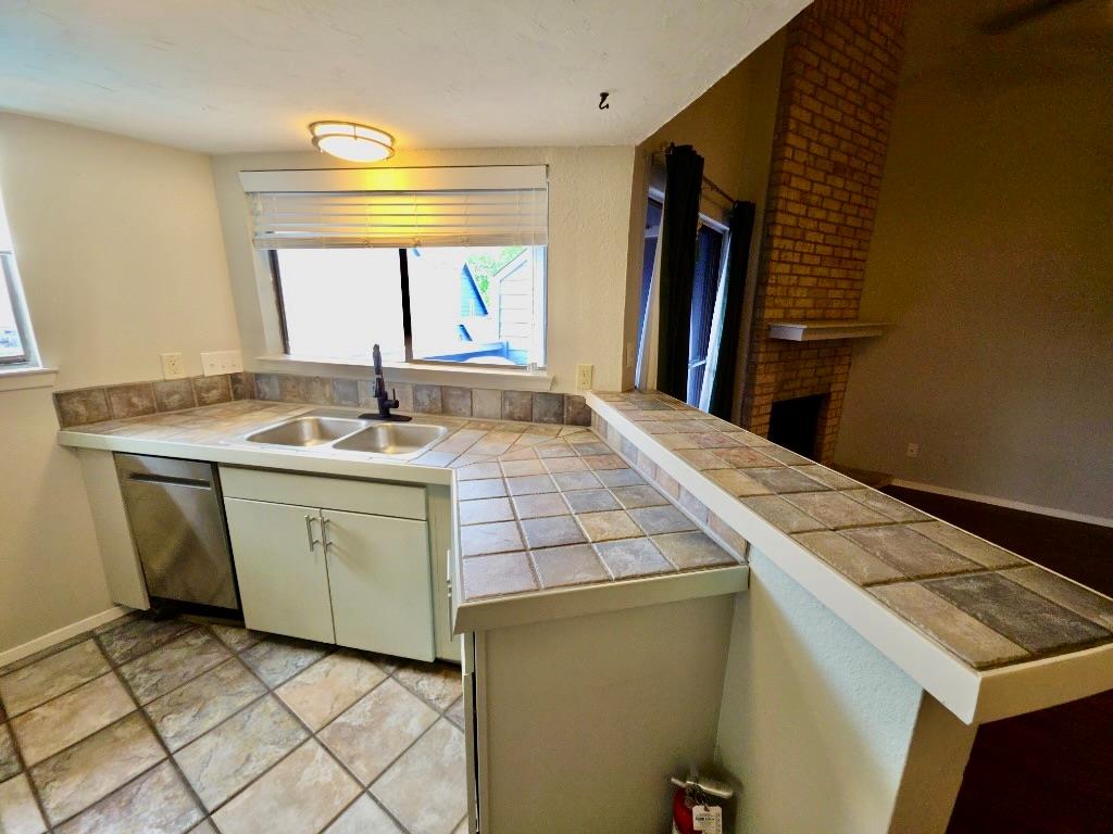 2500 Burleson Rd # 521, Austin, TX 78741
