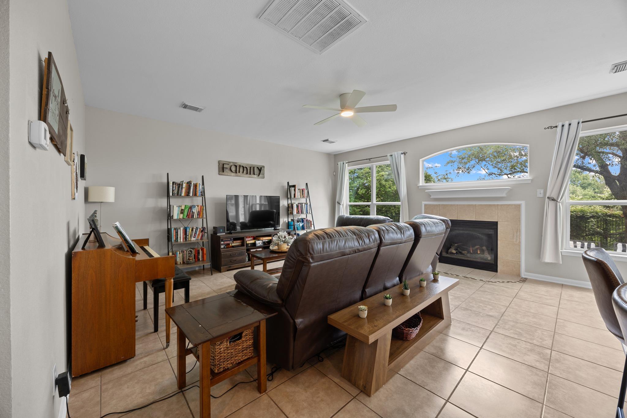 602 Kai Dr, Cedar Park, TX 78613